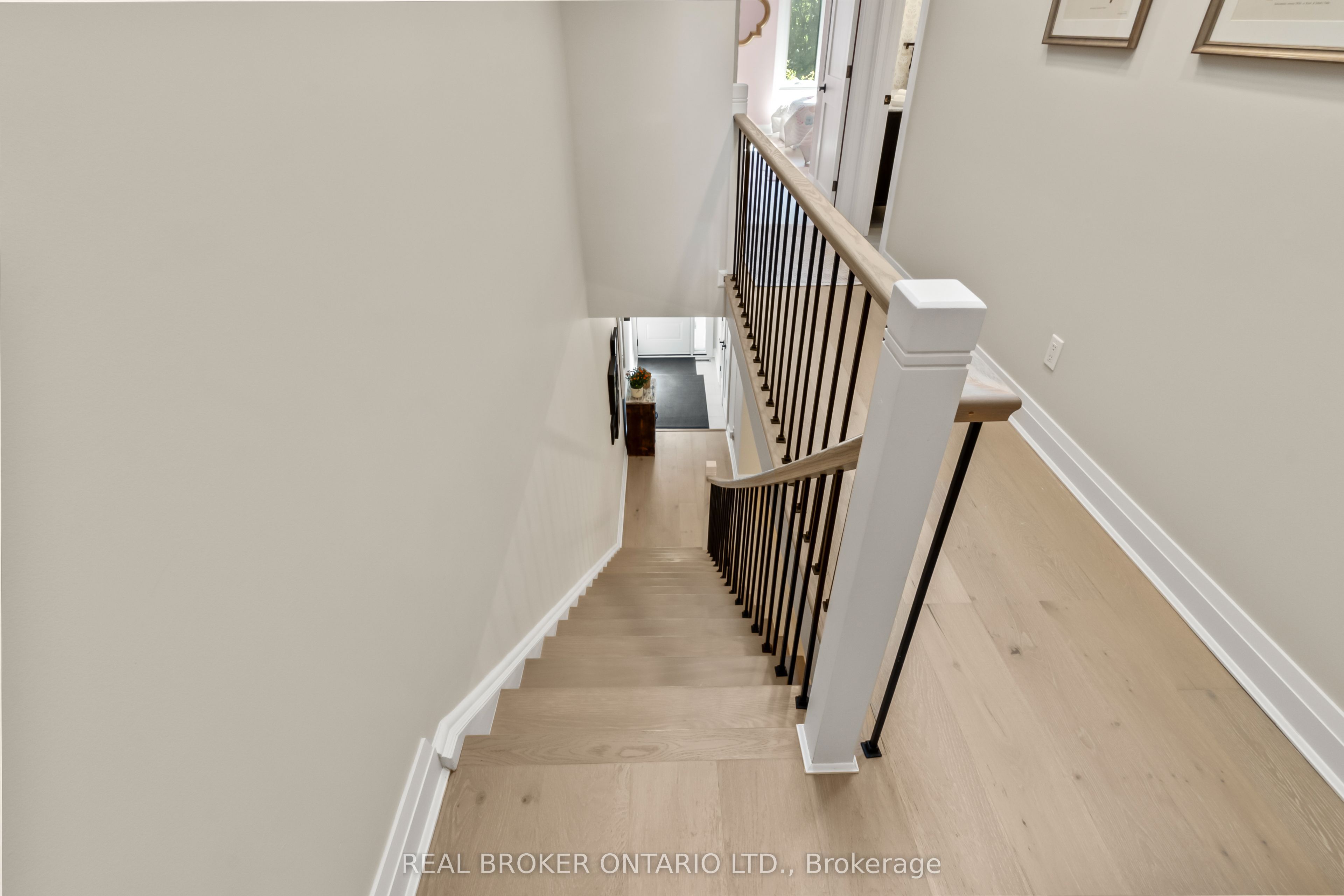 12 St. James Court Property Photo 39