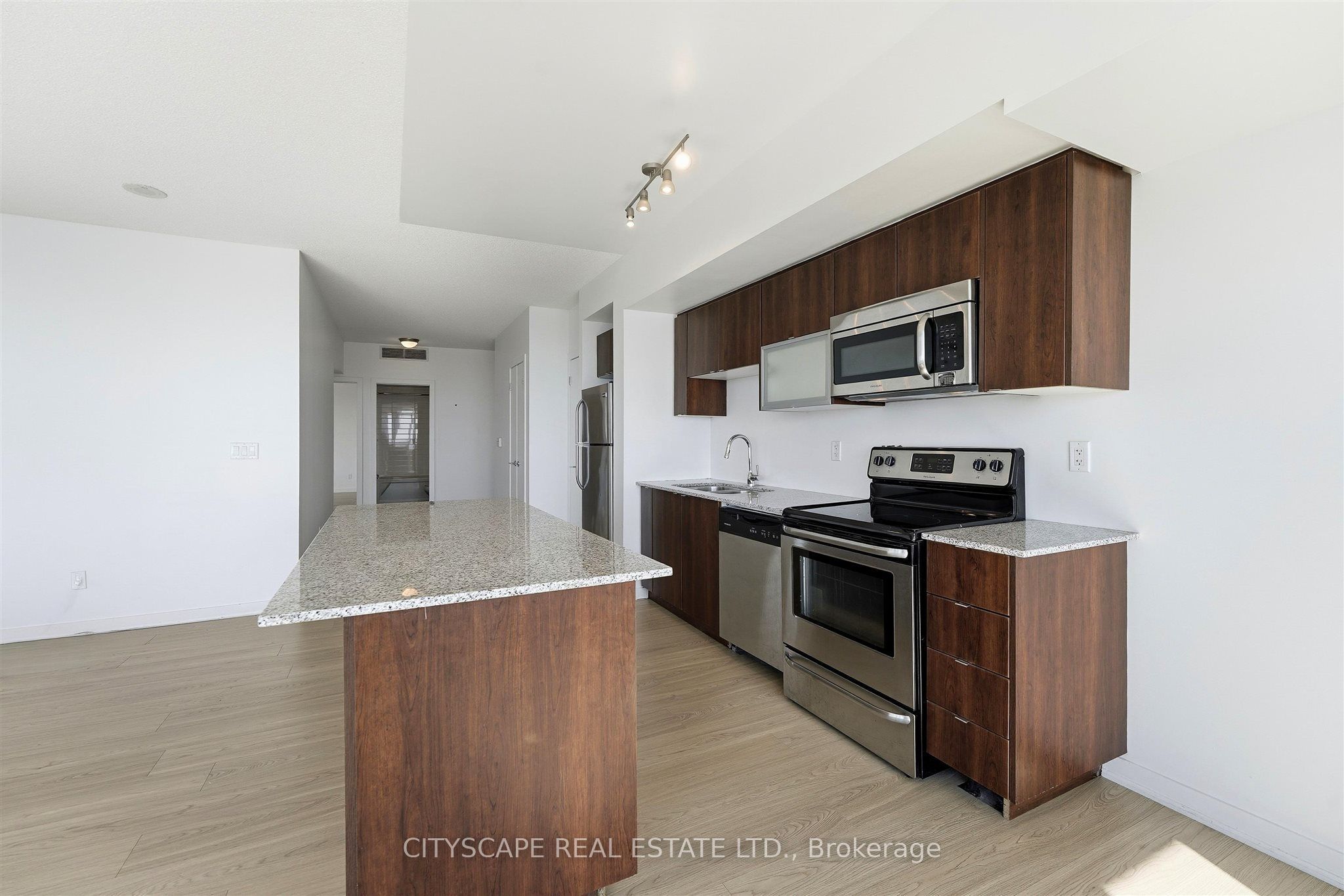 59 East Liberty Street 1005 Property Photo 10