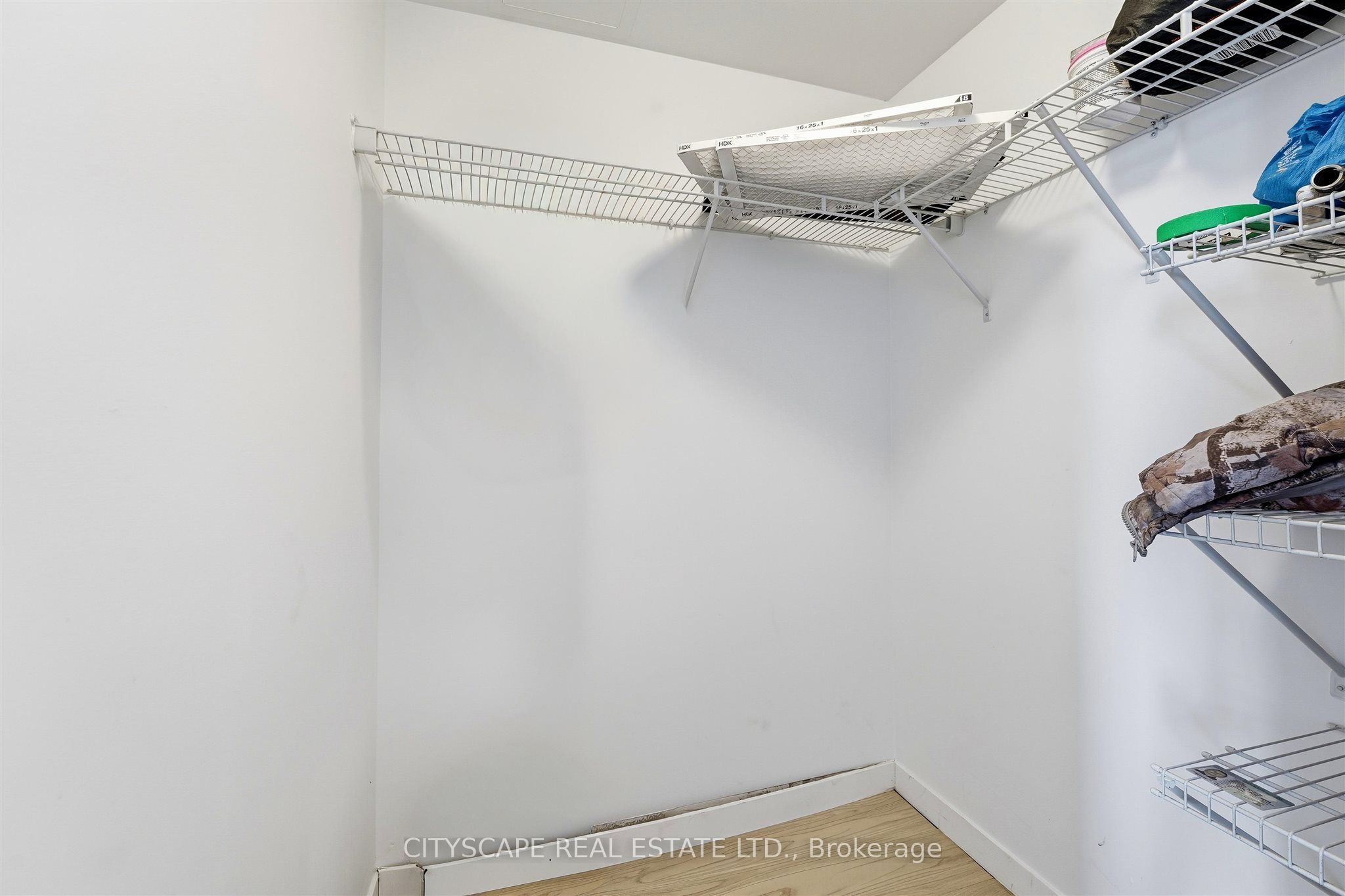 59 East Liberty Street 1005 Property Photo 25