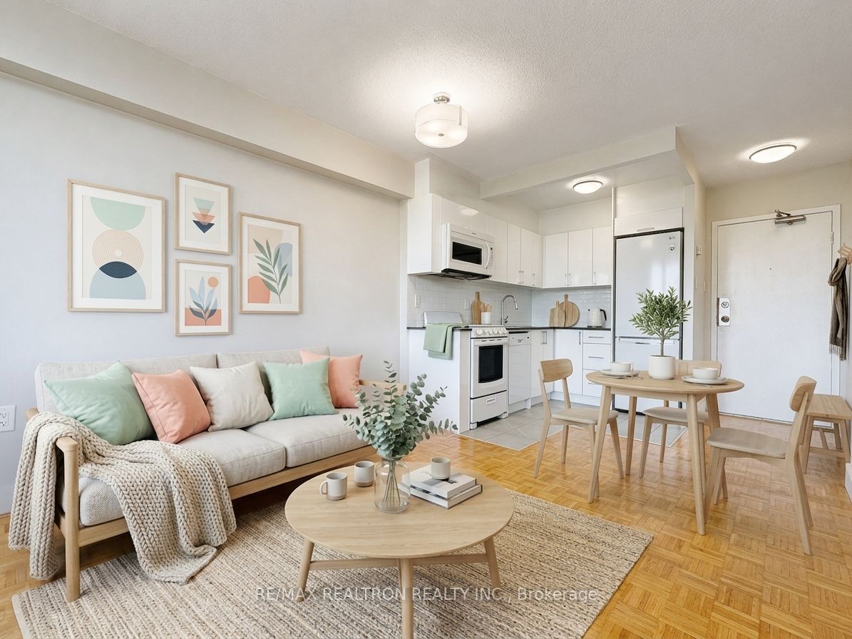 1500 Bathurst Street 907 Property Photo 1