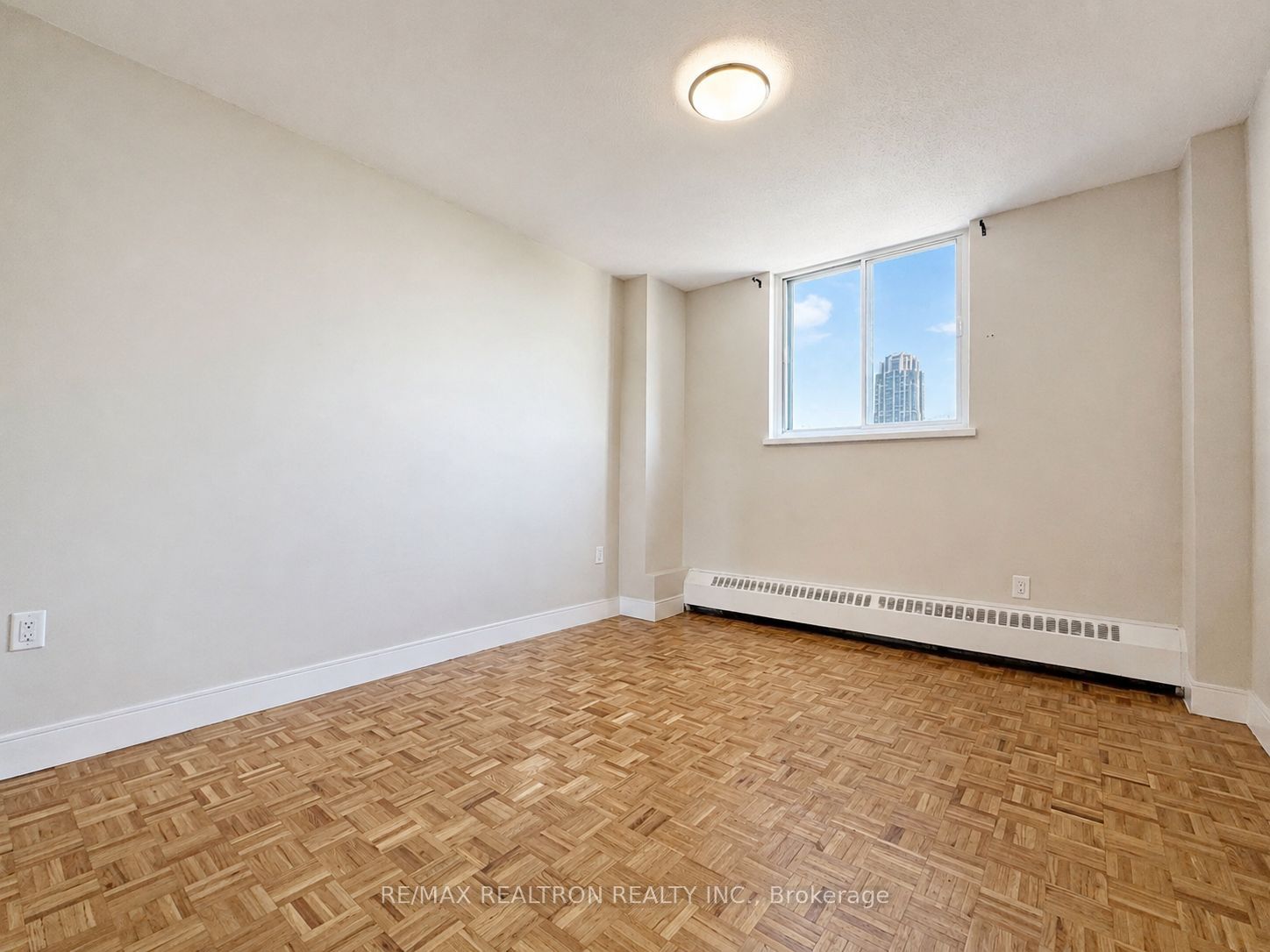 1500 Bathurst Street 907 Property Photo 9