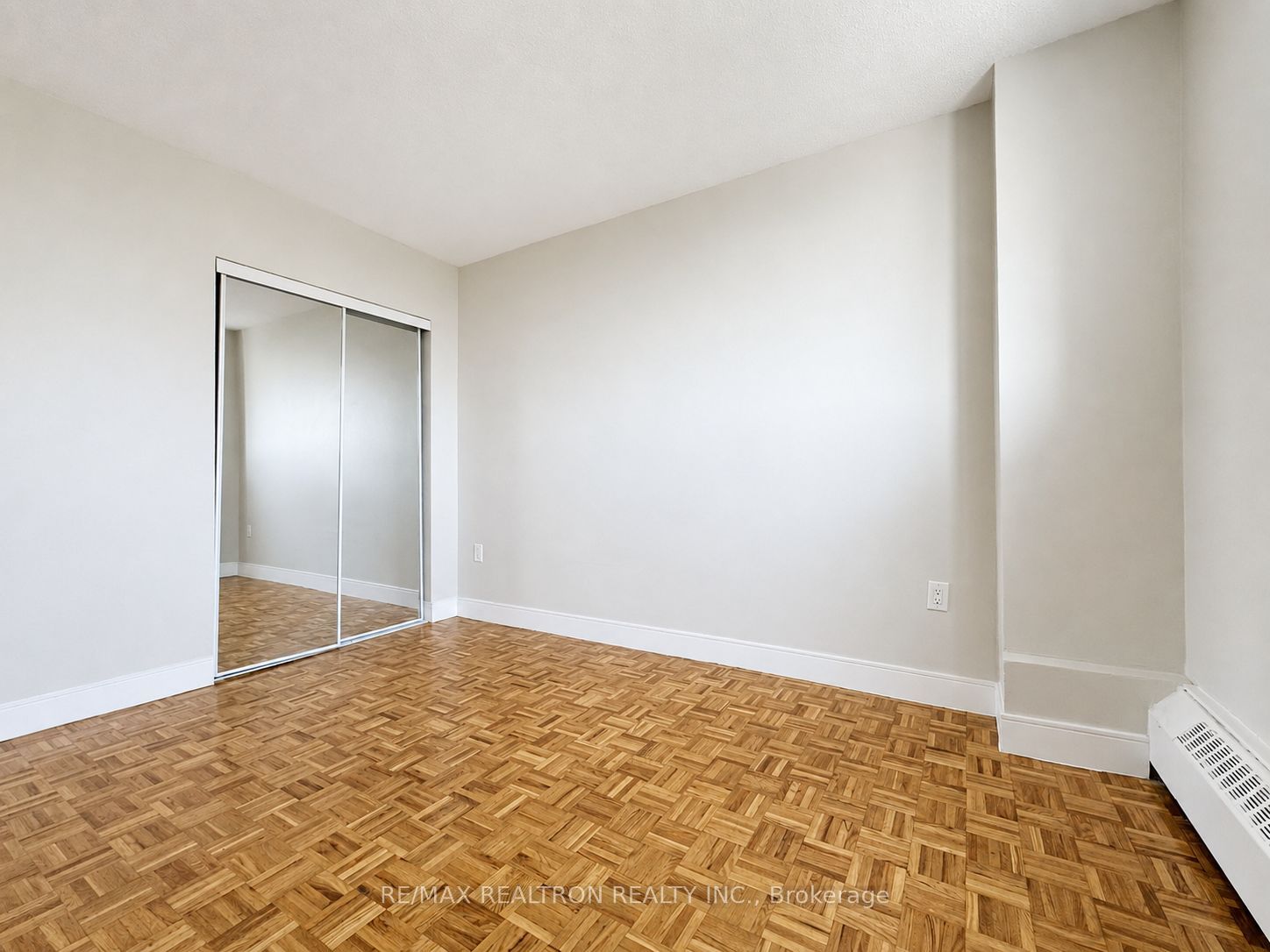 1500 Bathurst Street 907 Property Photo 11