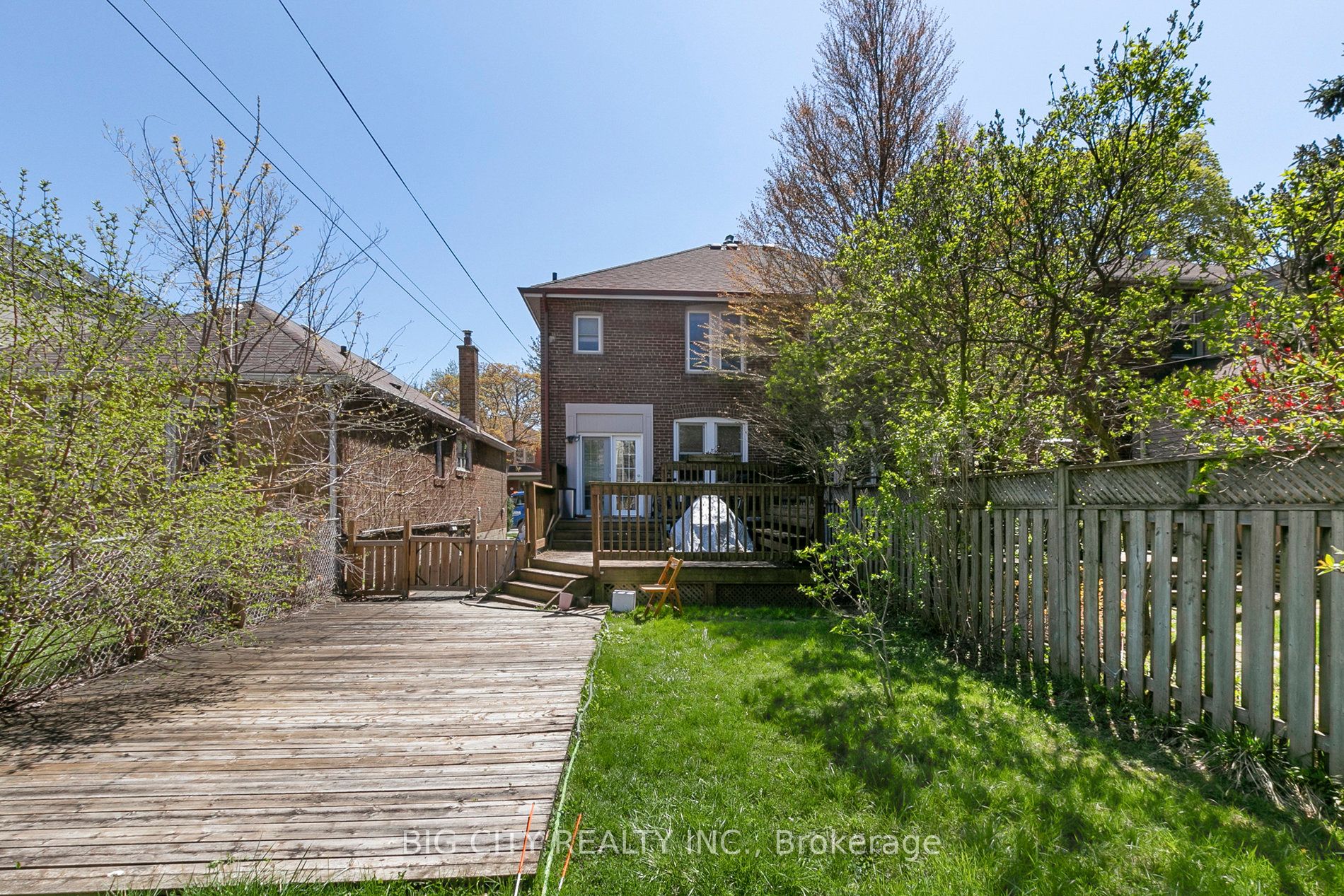 178 Douglas Avenue N Lower Property Photo 20