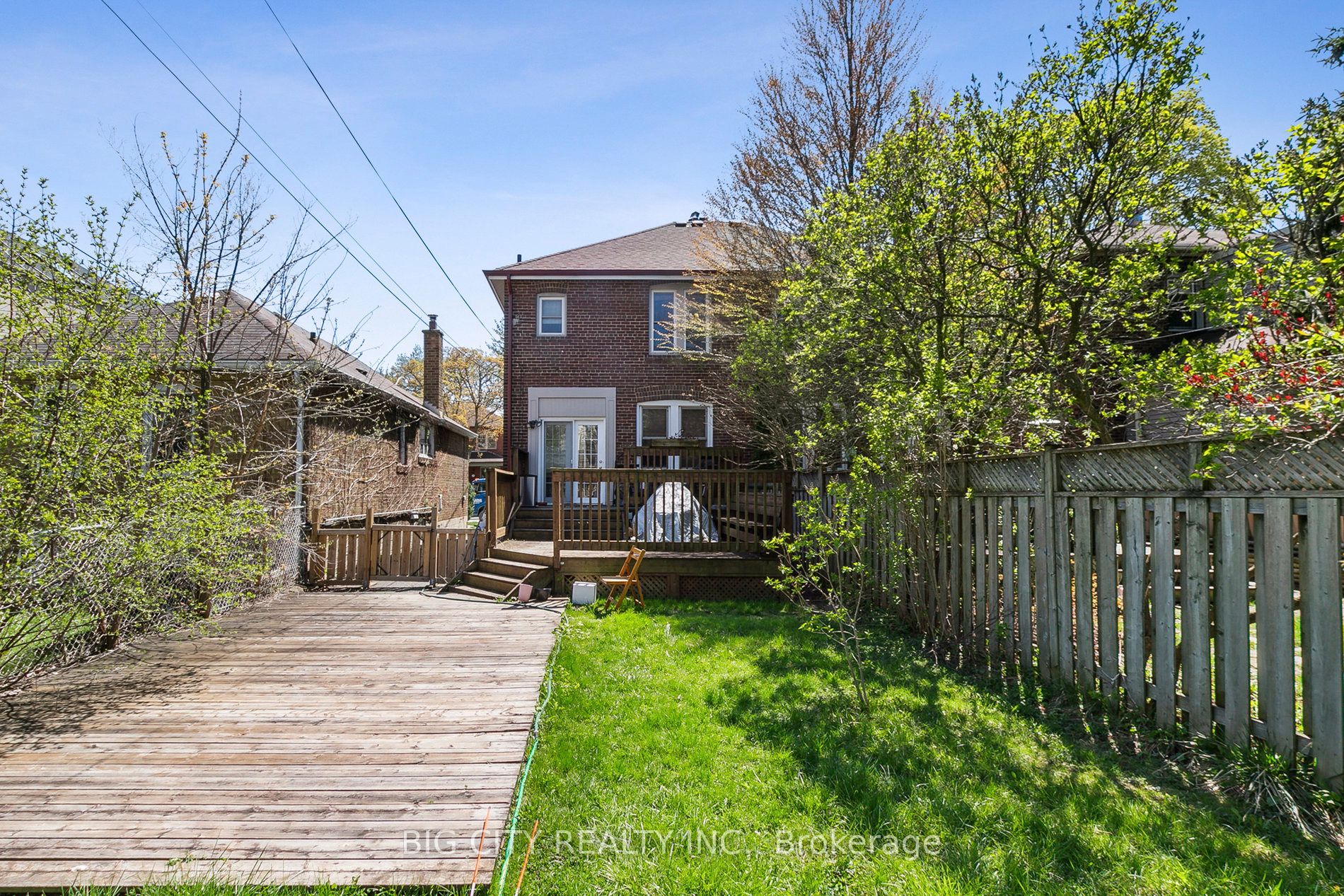 178 Douglas Avenue N Lower Property Photo 21