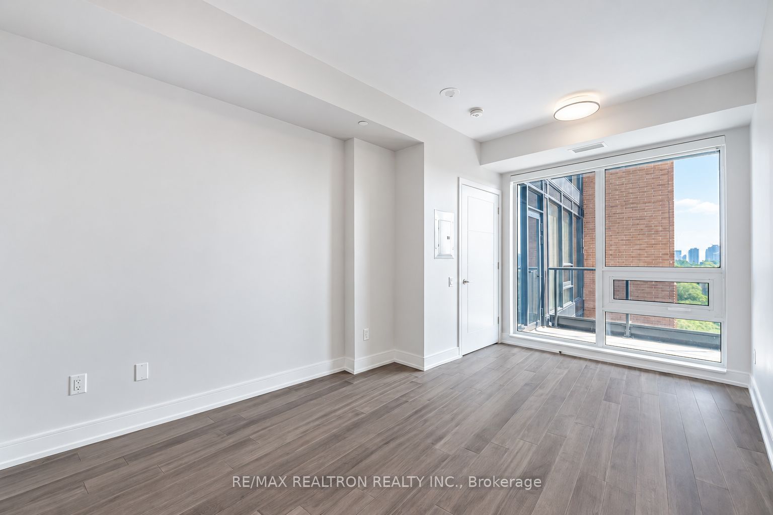 2525 Bathurst Street 1001 Property Photo 6