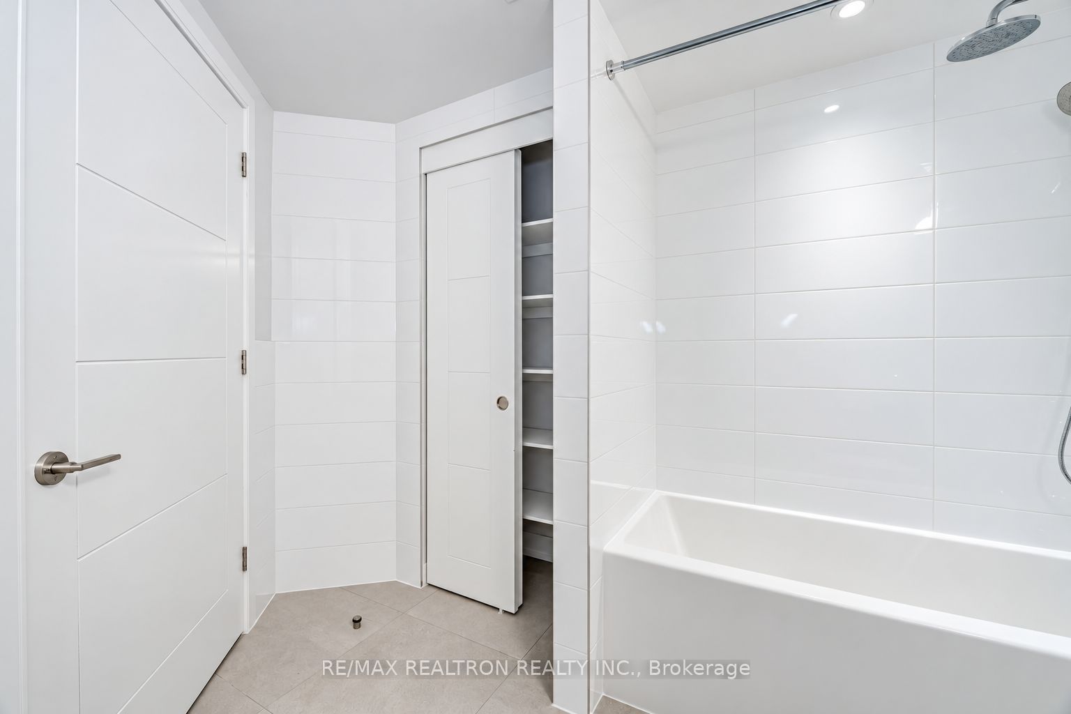 2525 Bathurst Street 1001 Property Photo 10