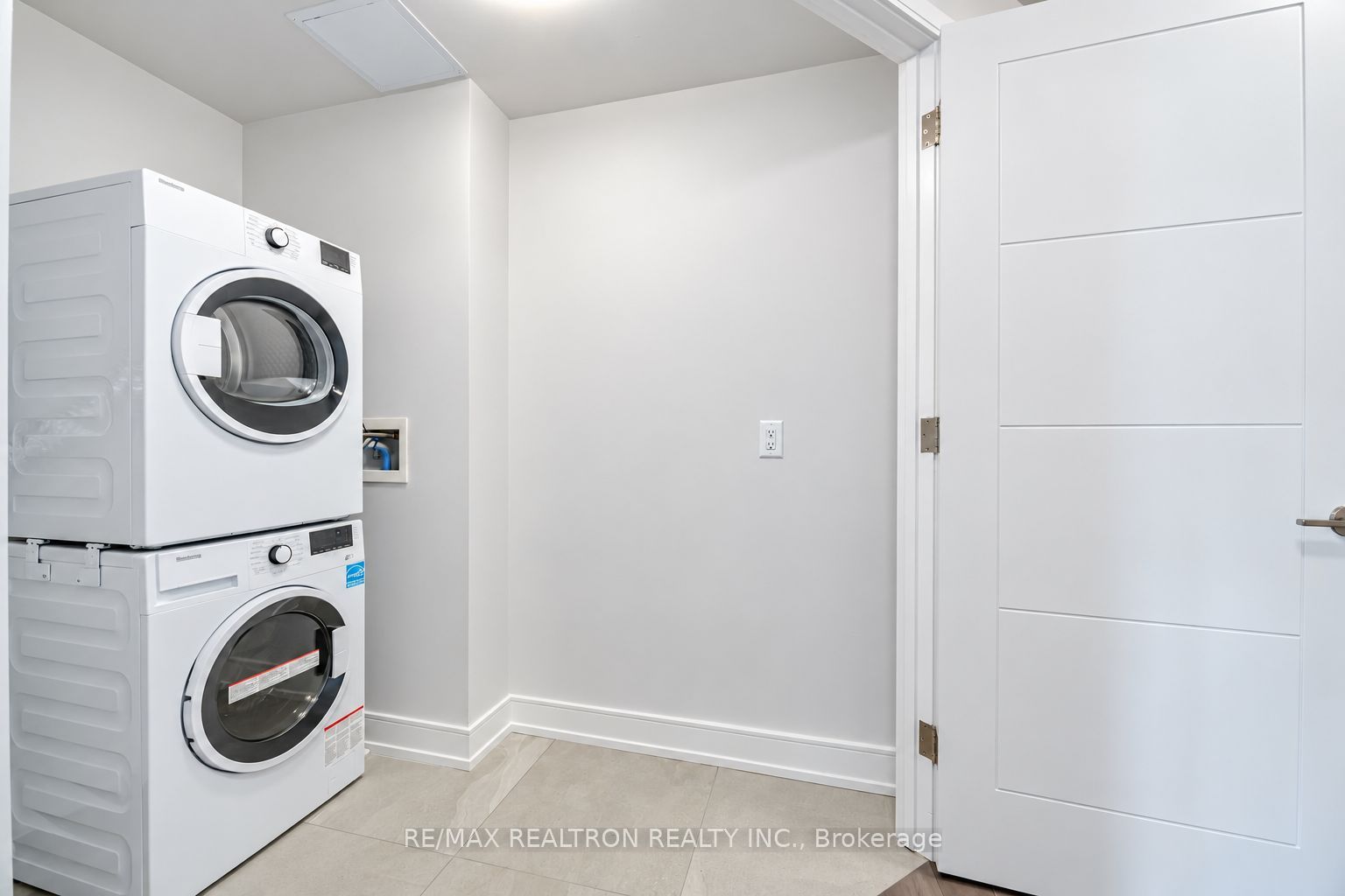 2525 Bathurst Street 1001 Property Photo 11