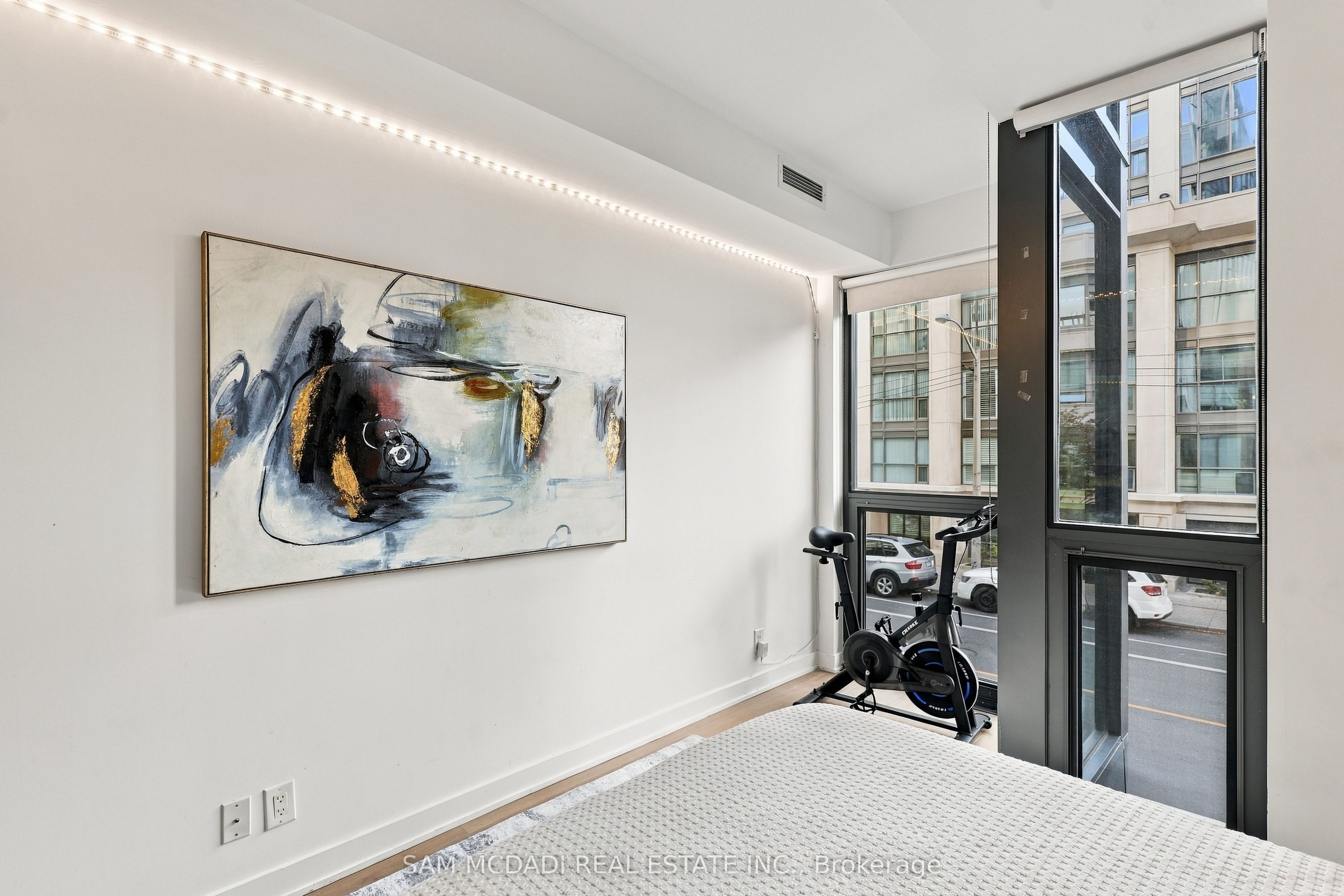 15 Beverley Street Th27 Property Photo 16