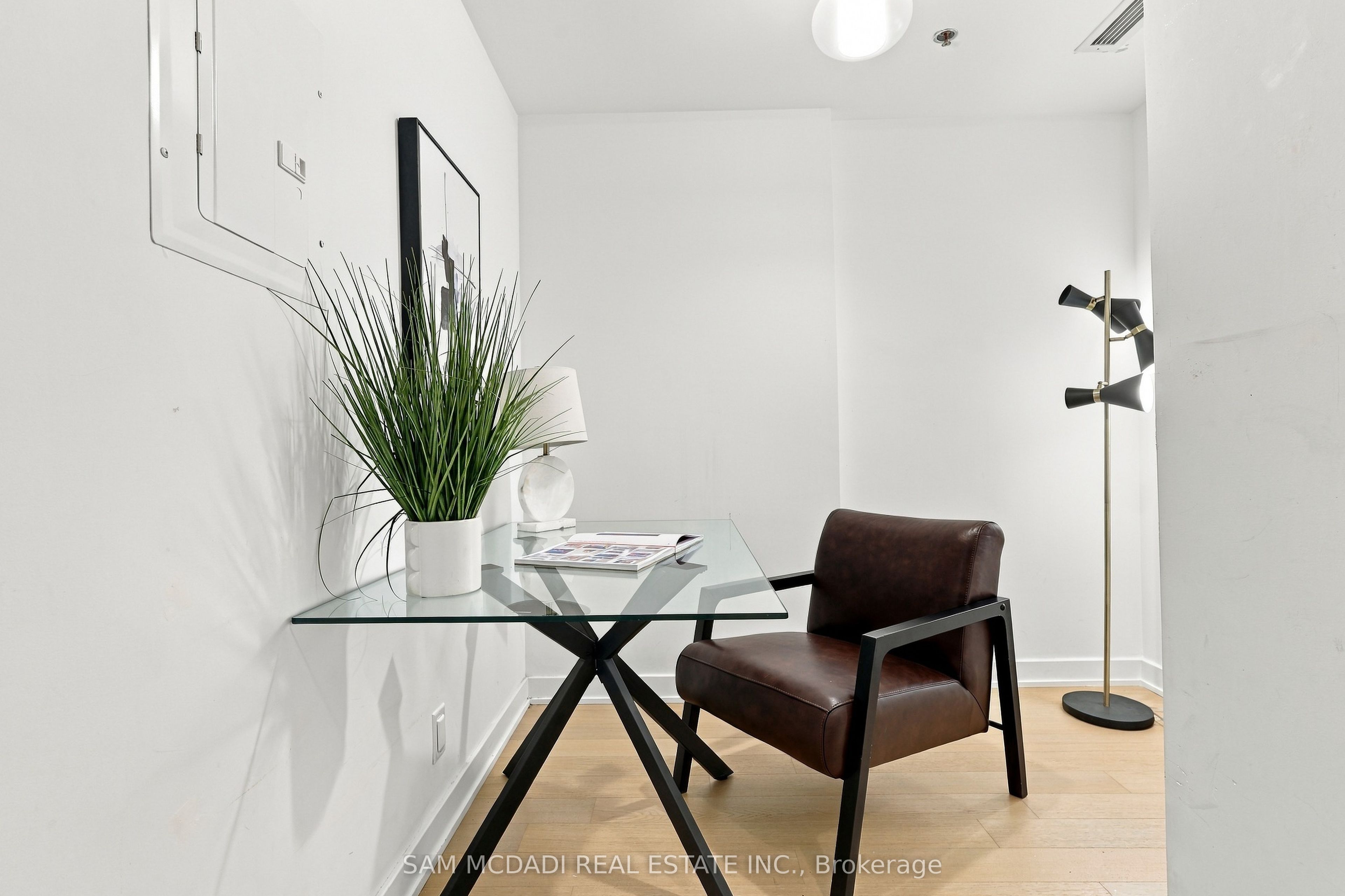 15 Beverley Street Th27 Property Photo 20