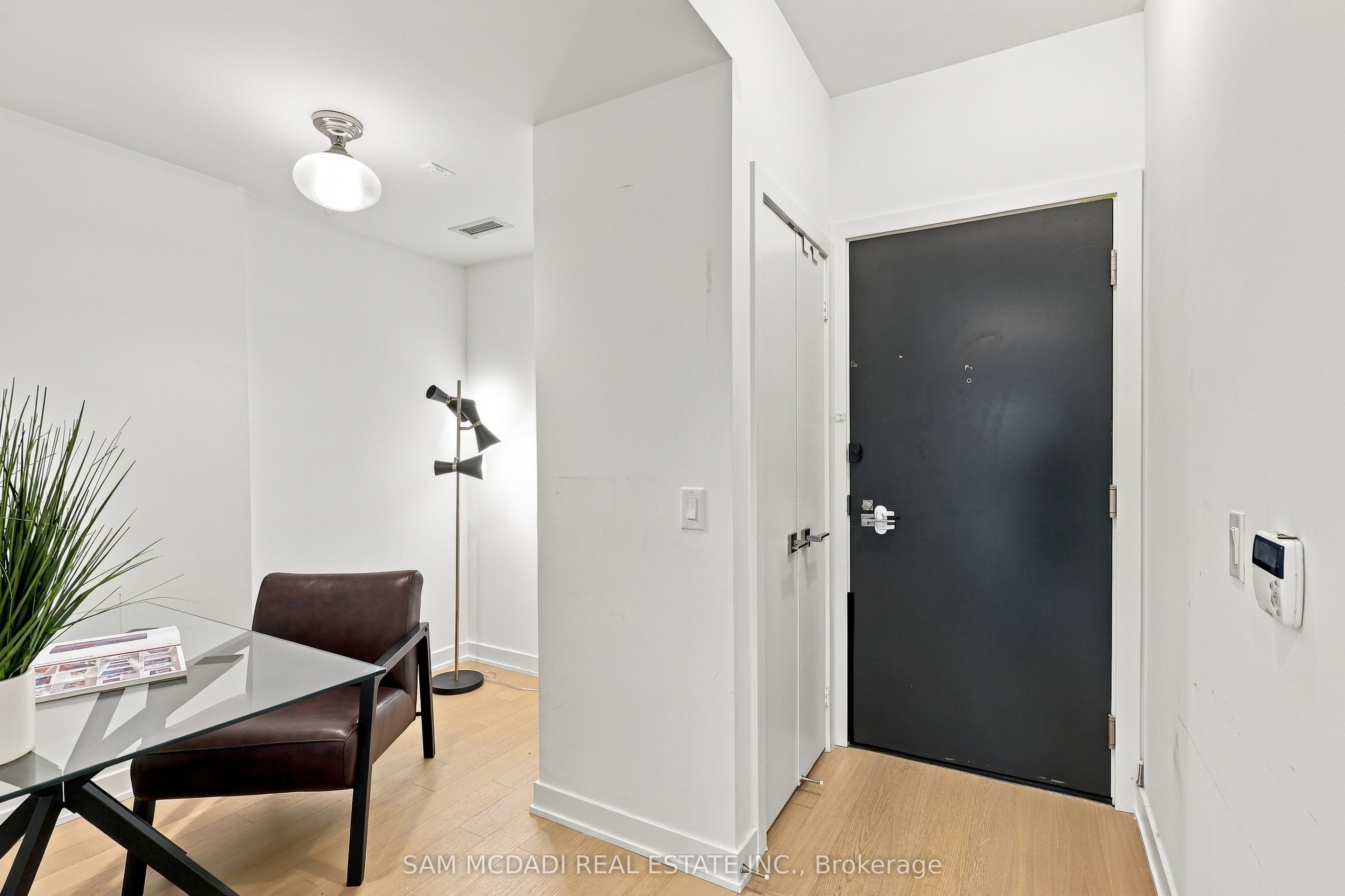 15 Beverley Street Th27 Property Photo 21