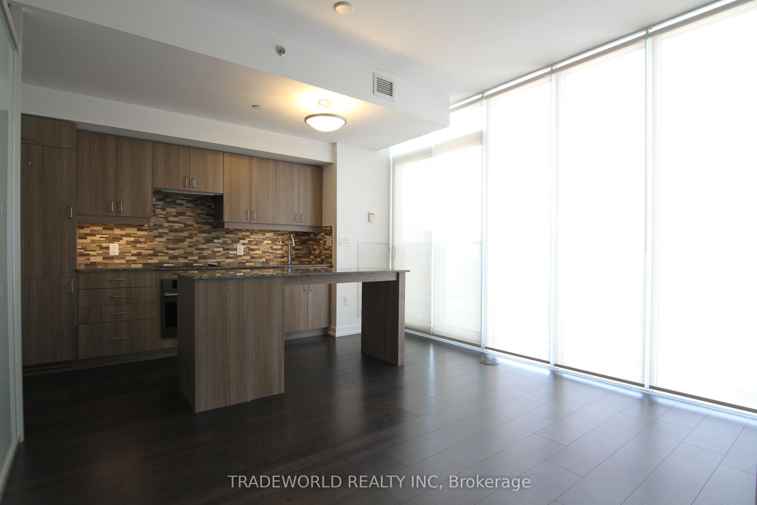 426 University Avenue 2801 (den) Property Photo 5