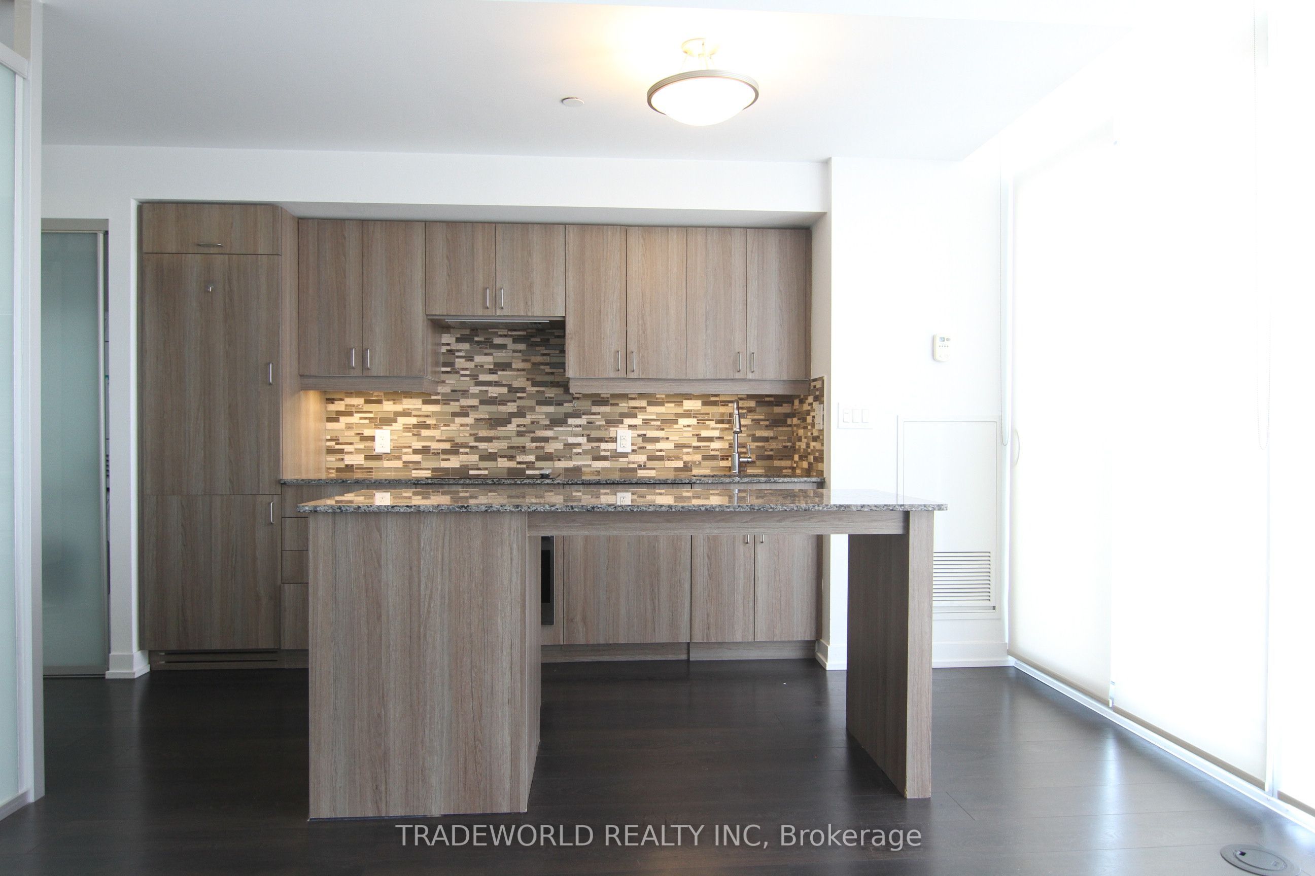 426 University Avenue 2801 (den) Property Photo 8