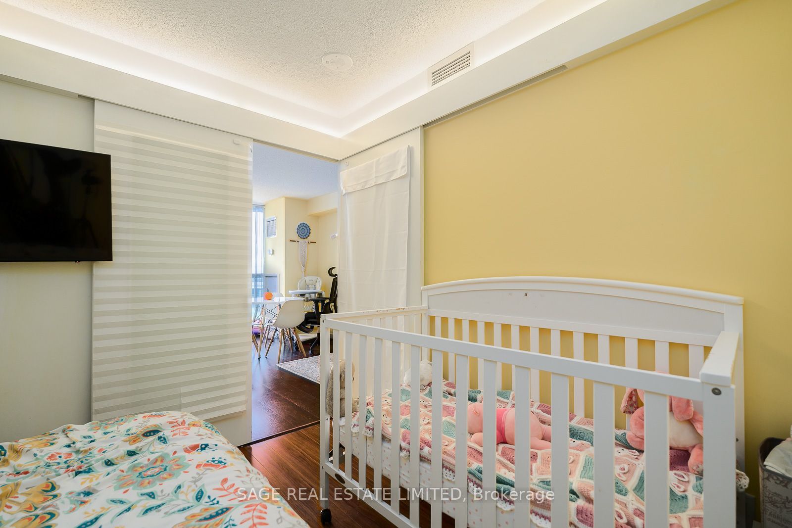 208 Queens Quay W 1705 Property Photo 5