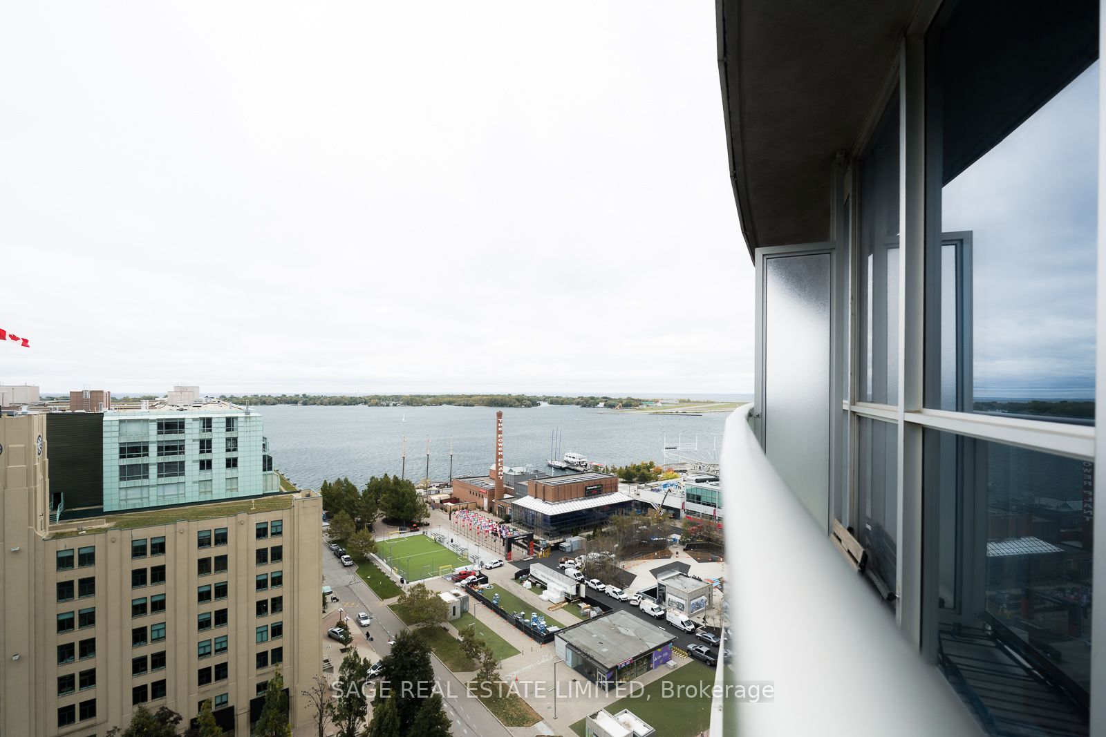 208 Queens Quay W 1705 Property Photo 13
