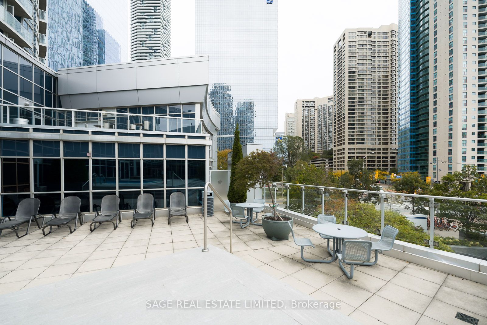 208 Queens Quay W 1705 Property Photo 21