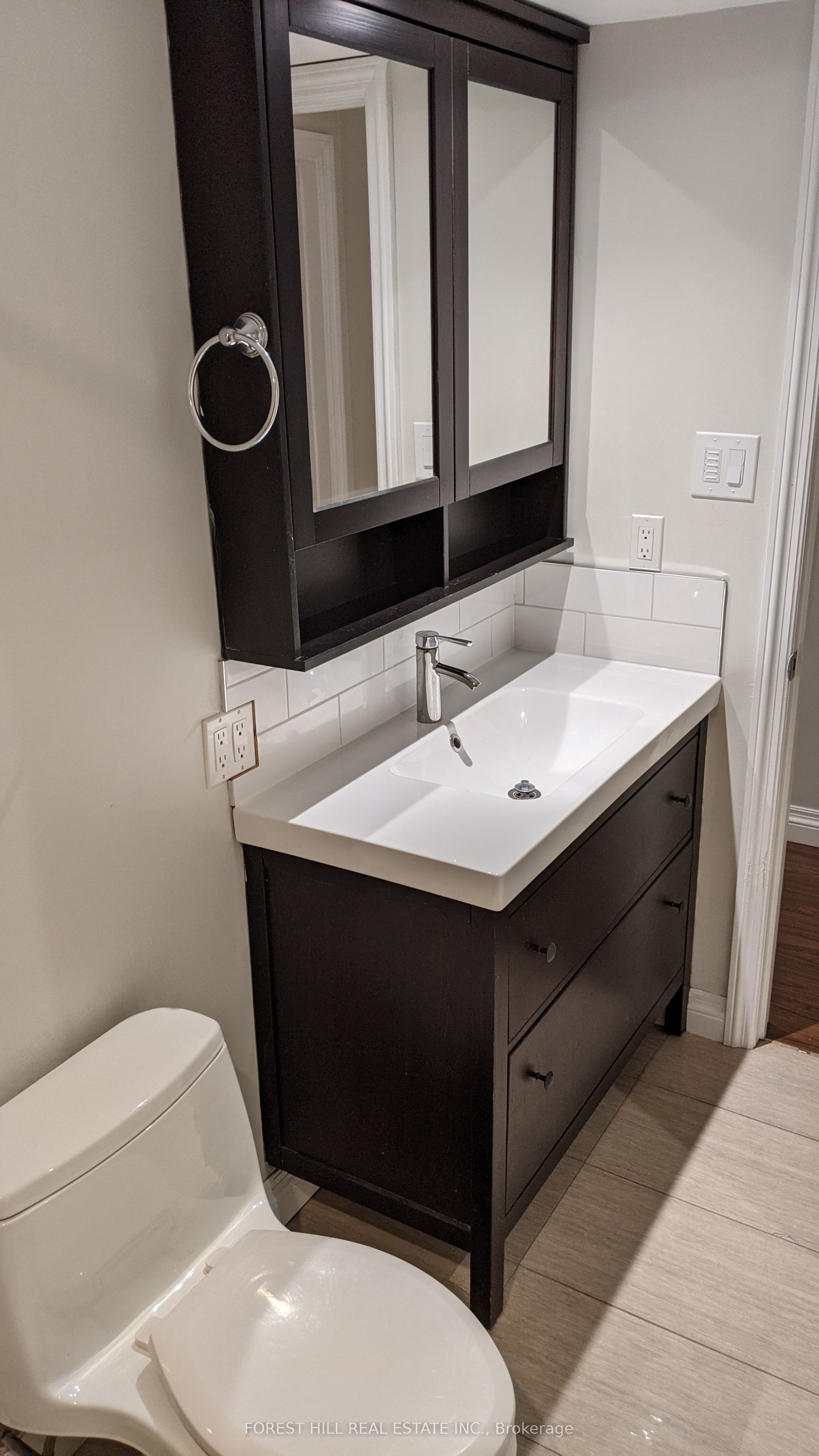 39 Tecumseth Street 59a Property Photo 5