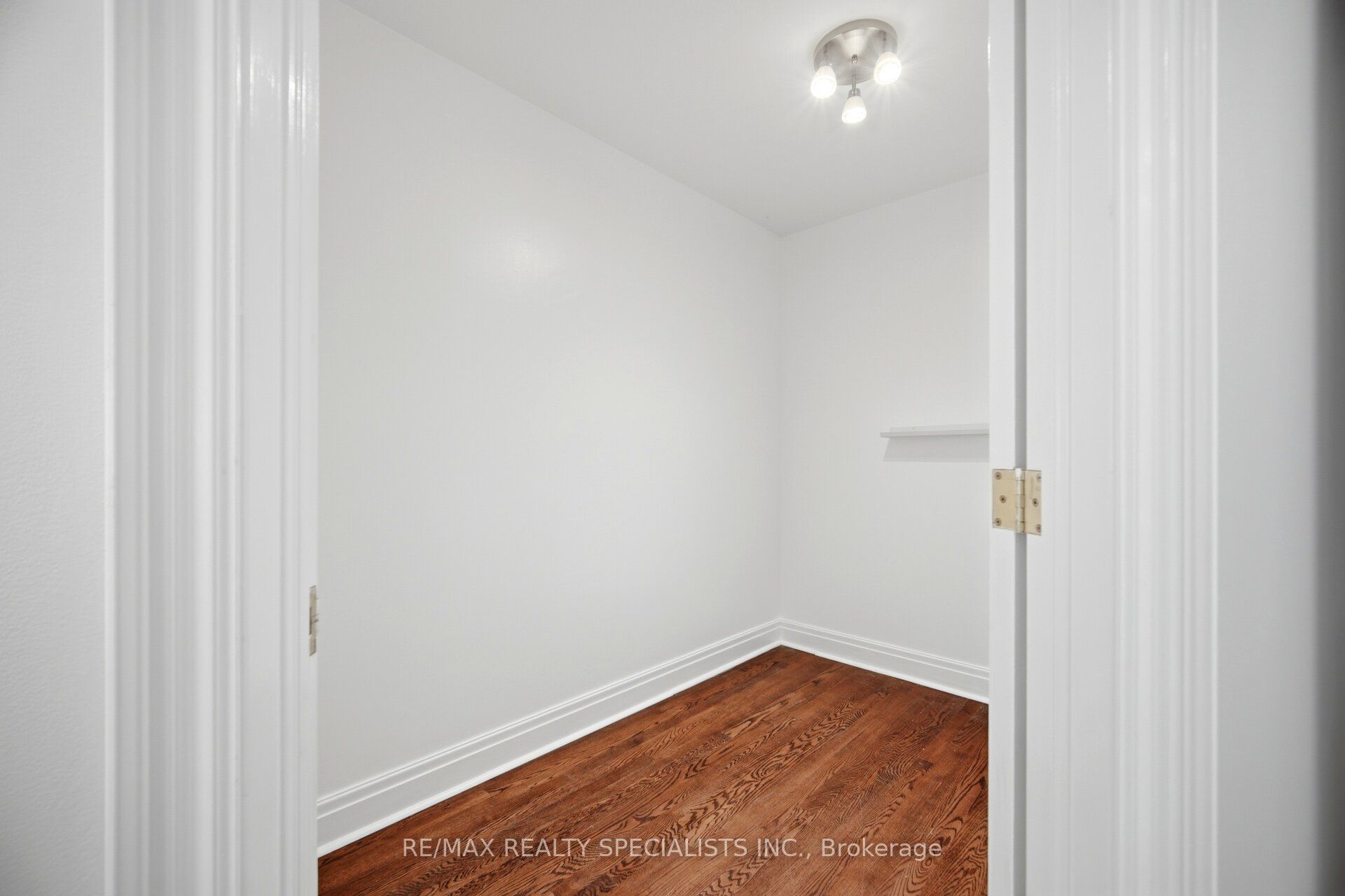 246 Walmer Road Property Photo 26