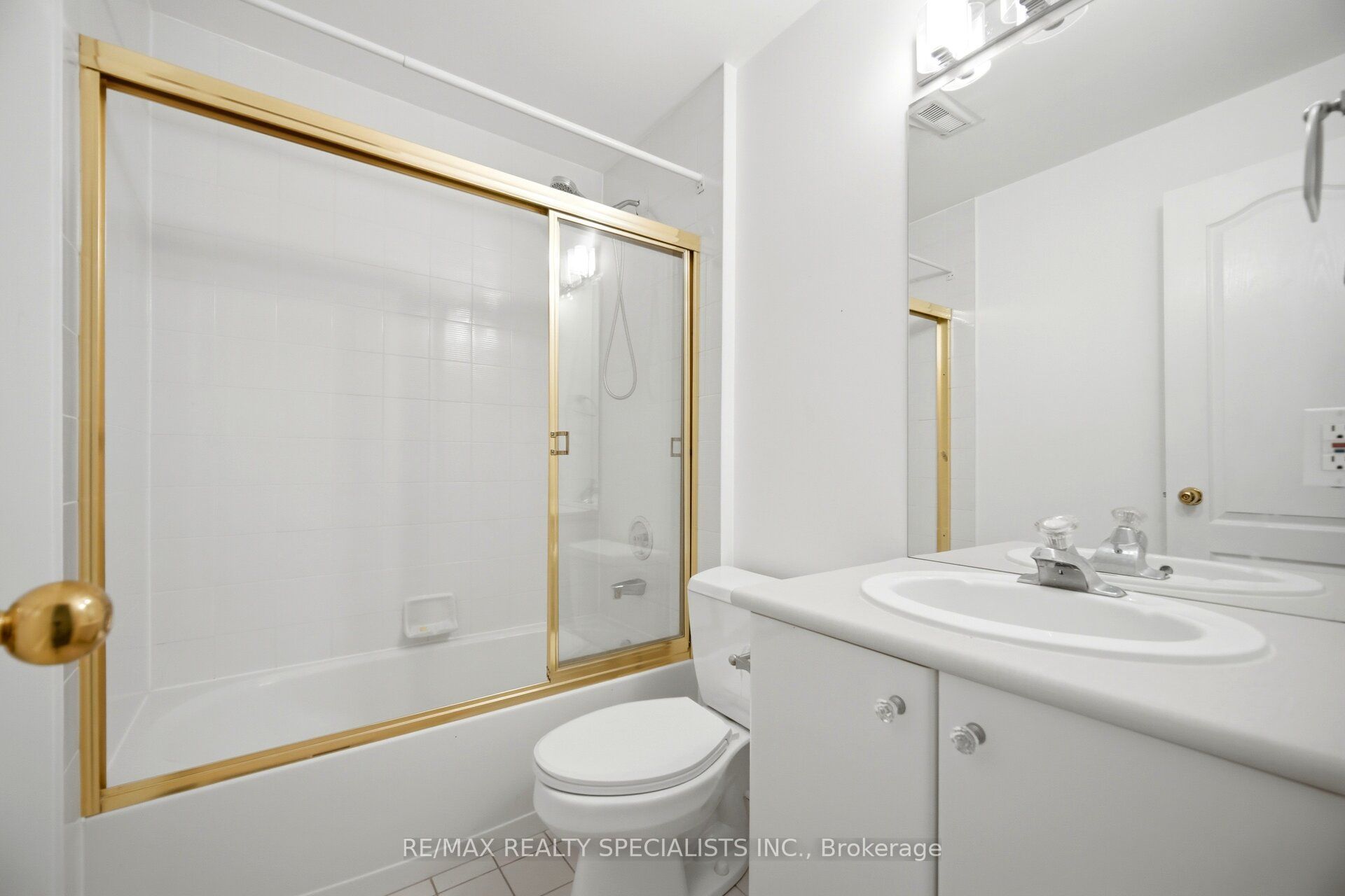 246 Walmer Road Property Photo 38