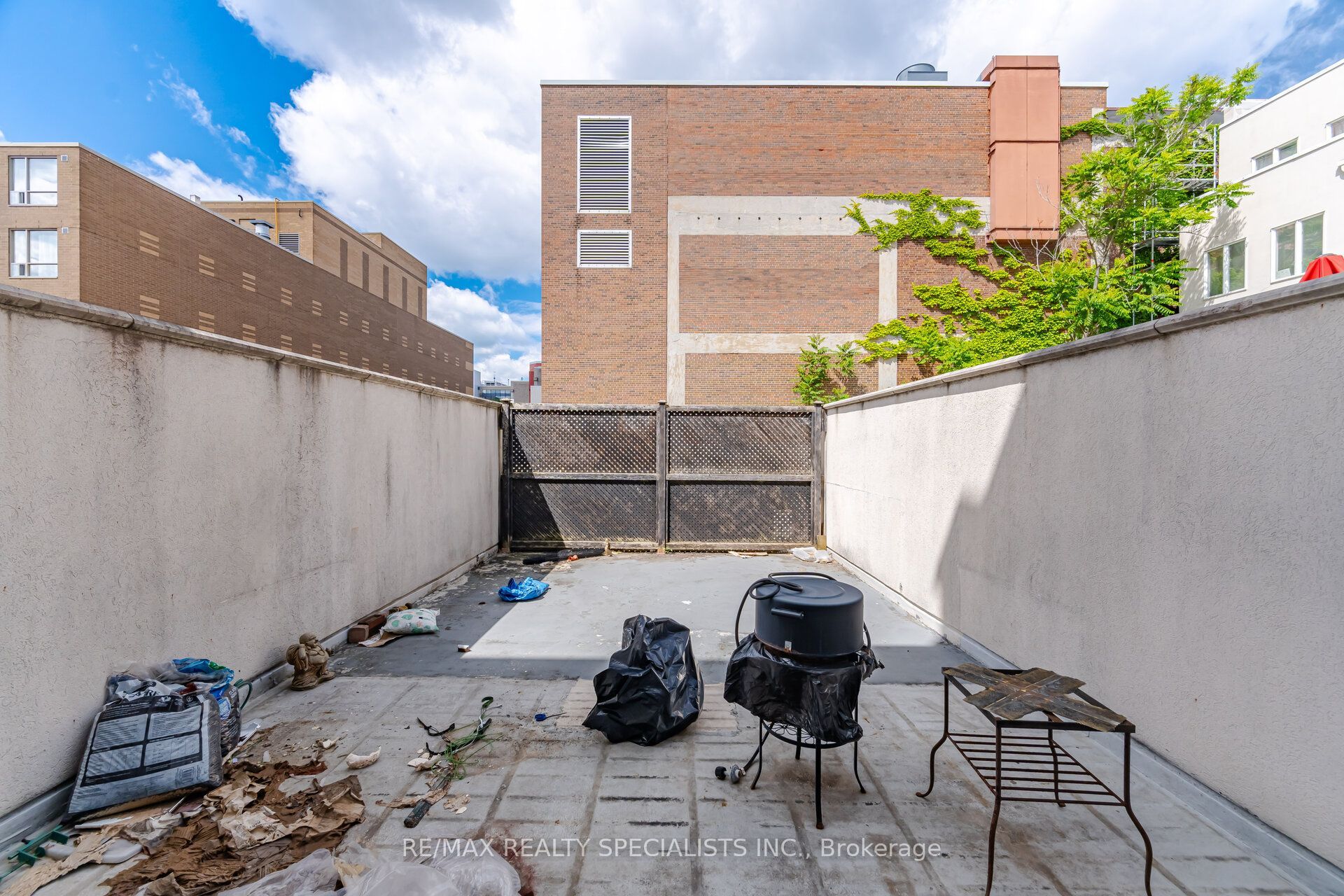 246 Walmer Road Property Photo 41