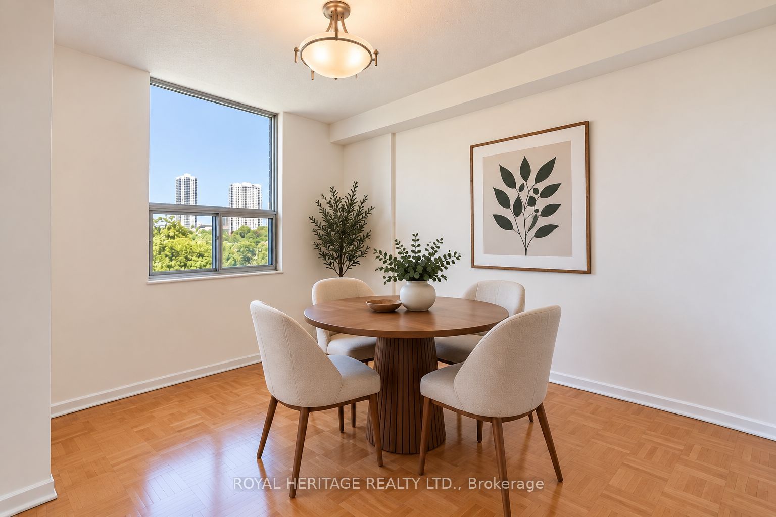 10 Edgecliff Golfway 603 Property Photo 11