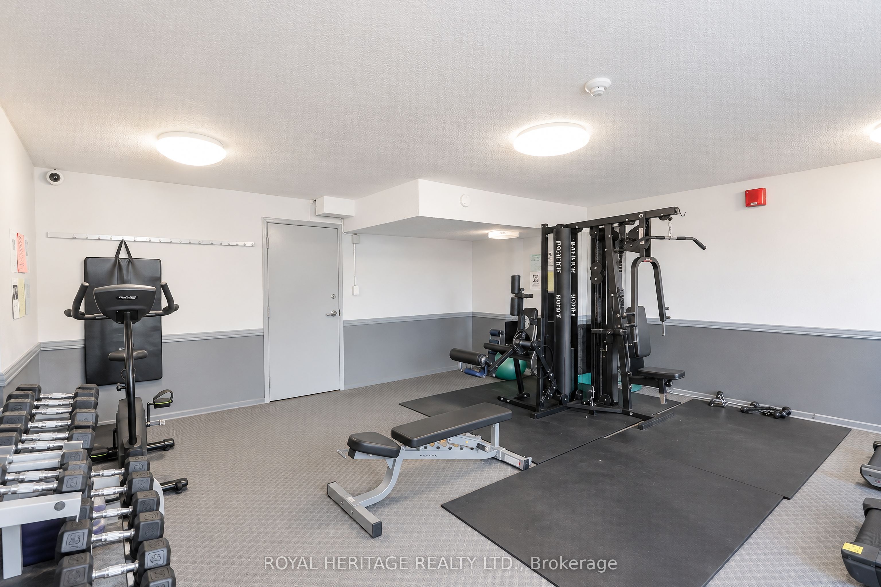 10 Edgecliff Golfway 603 Property Photo 38