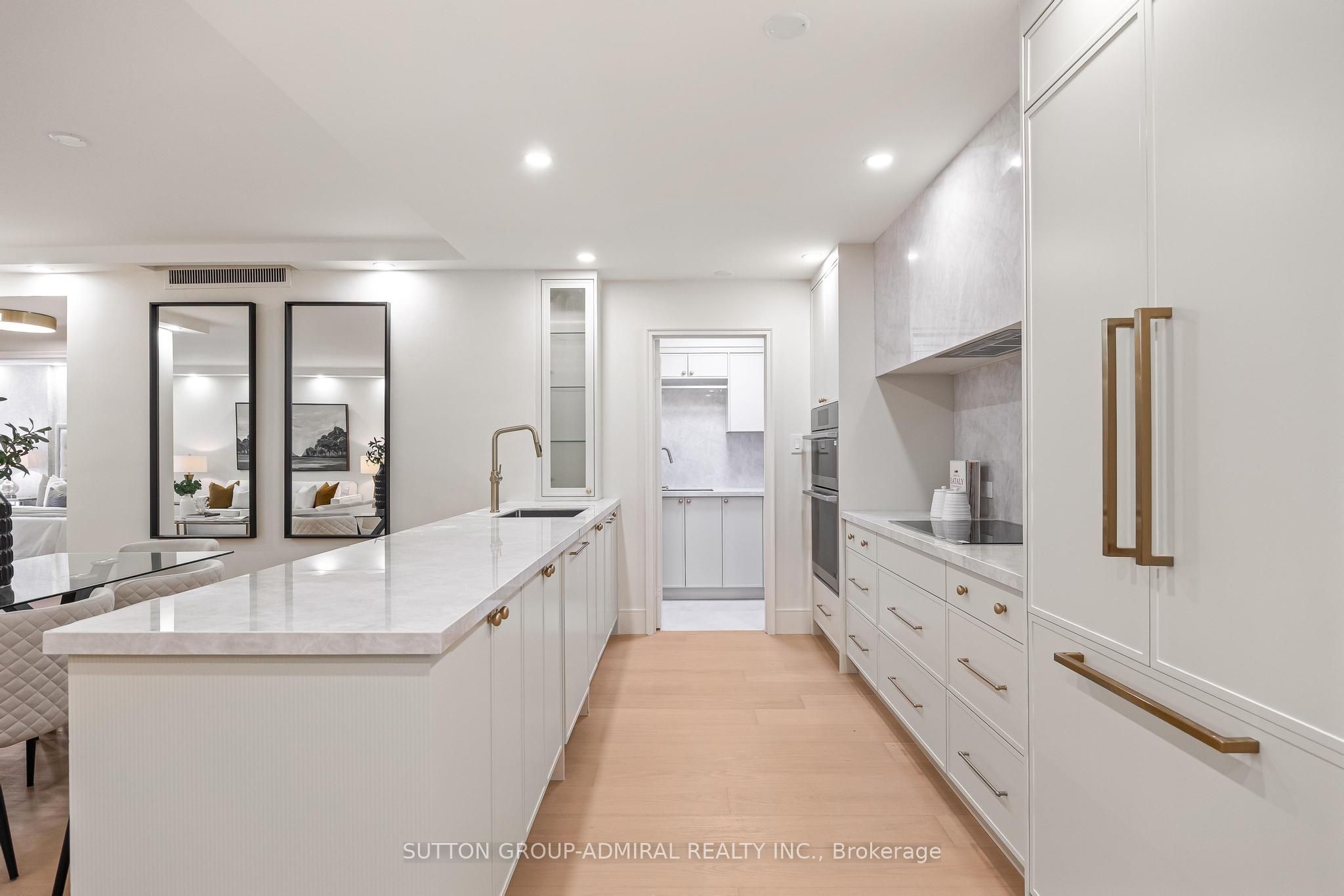 350 Lonsdale Road 407 Property Photo 9