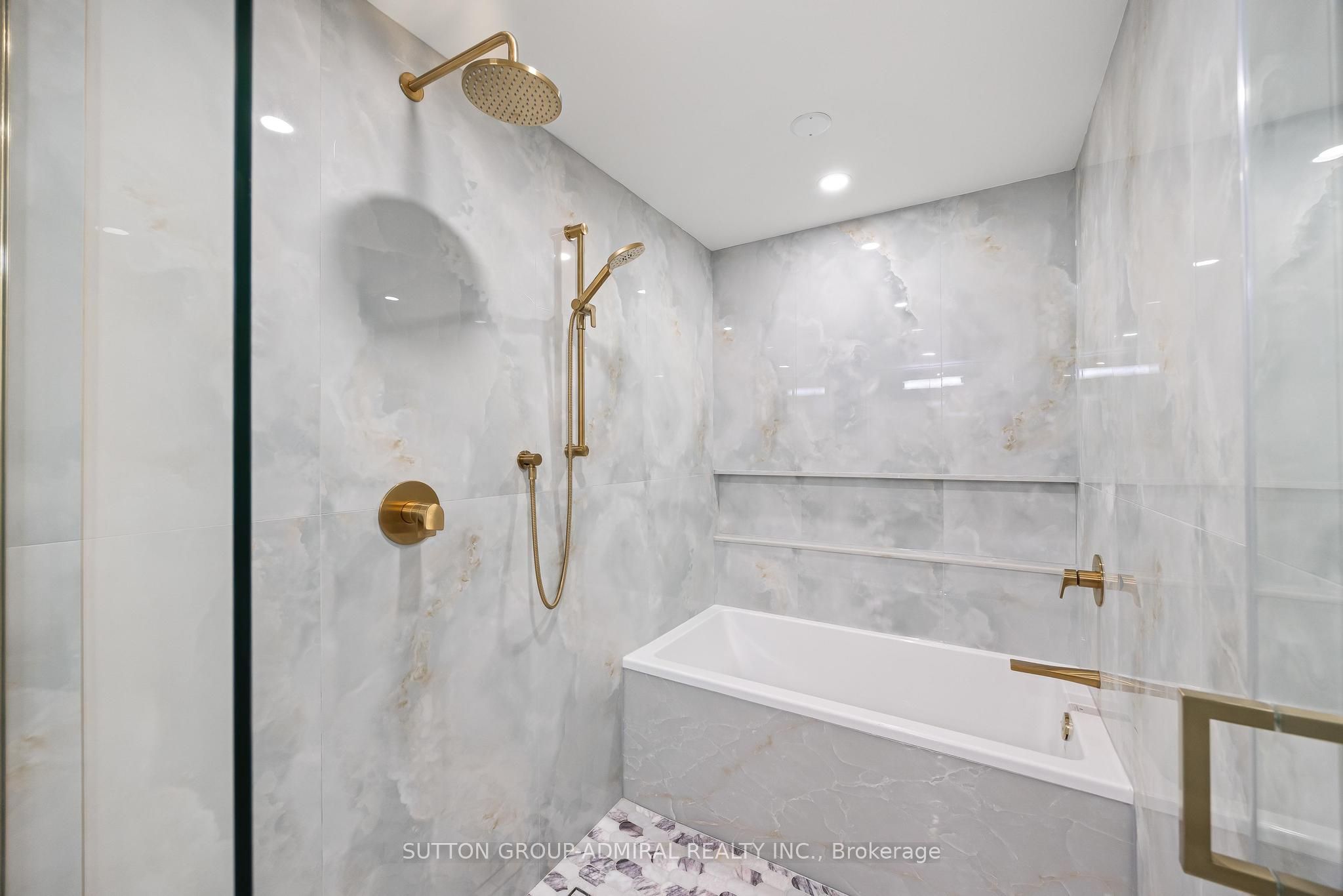 350 Lonsdale Road 407 Property Photo 16