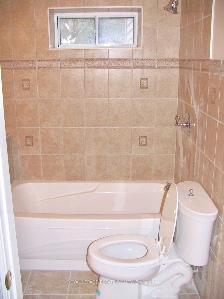 314 Avenue Road B Property Photo 12