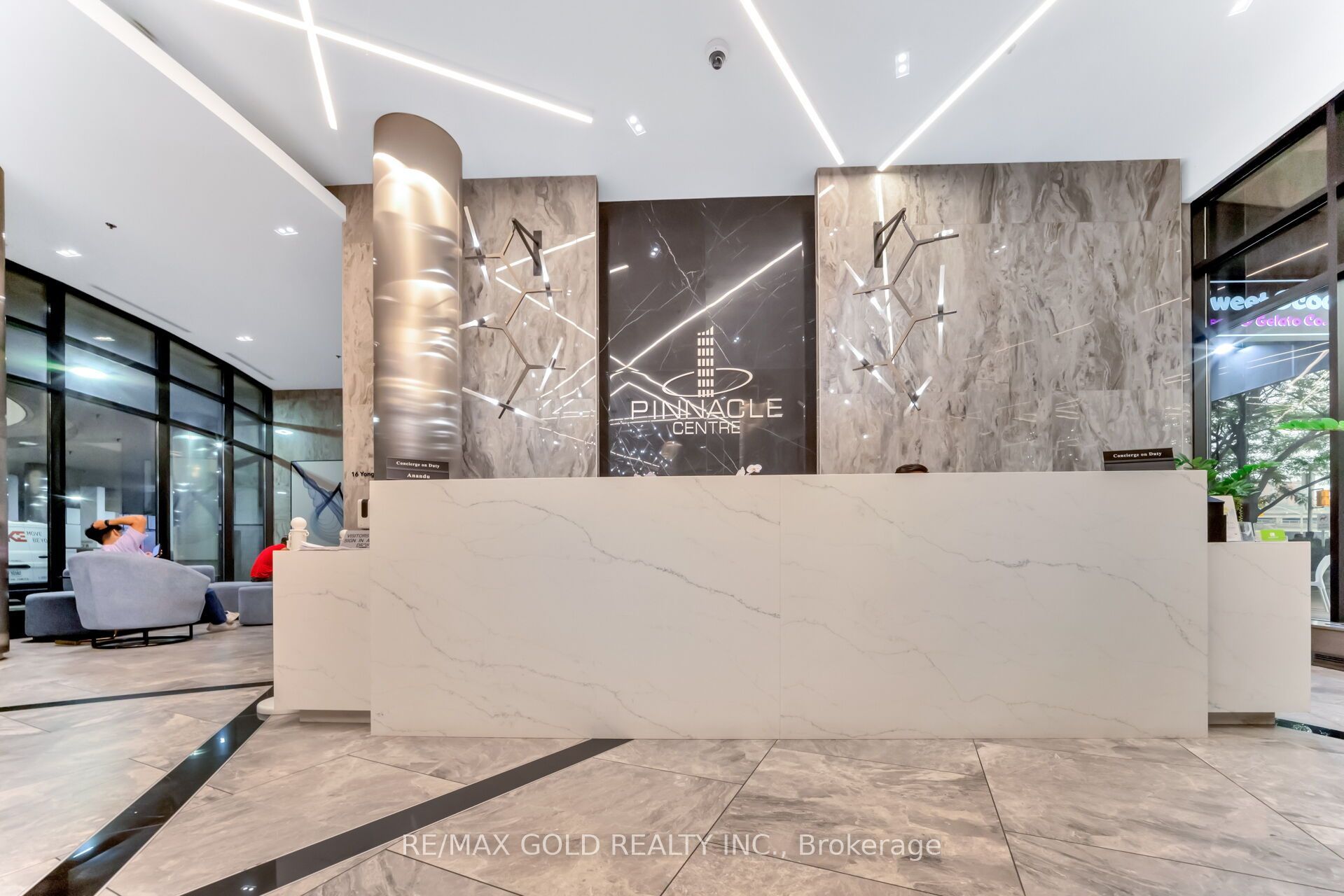 16 Yonge Street 1808 Property Photo 5