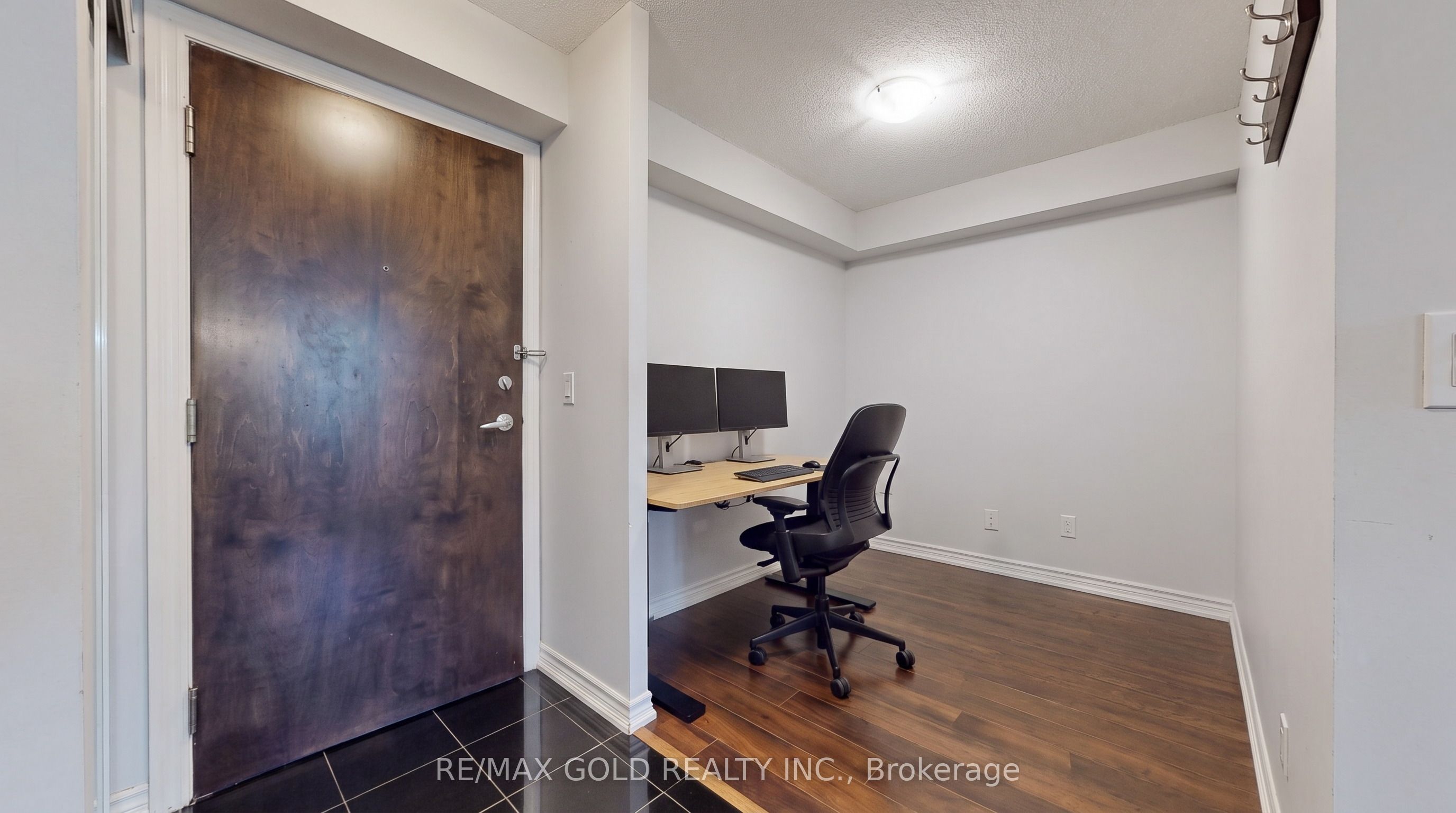 16 Yonge Street 1808 Property Photo 13