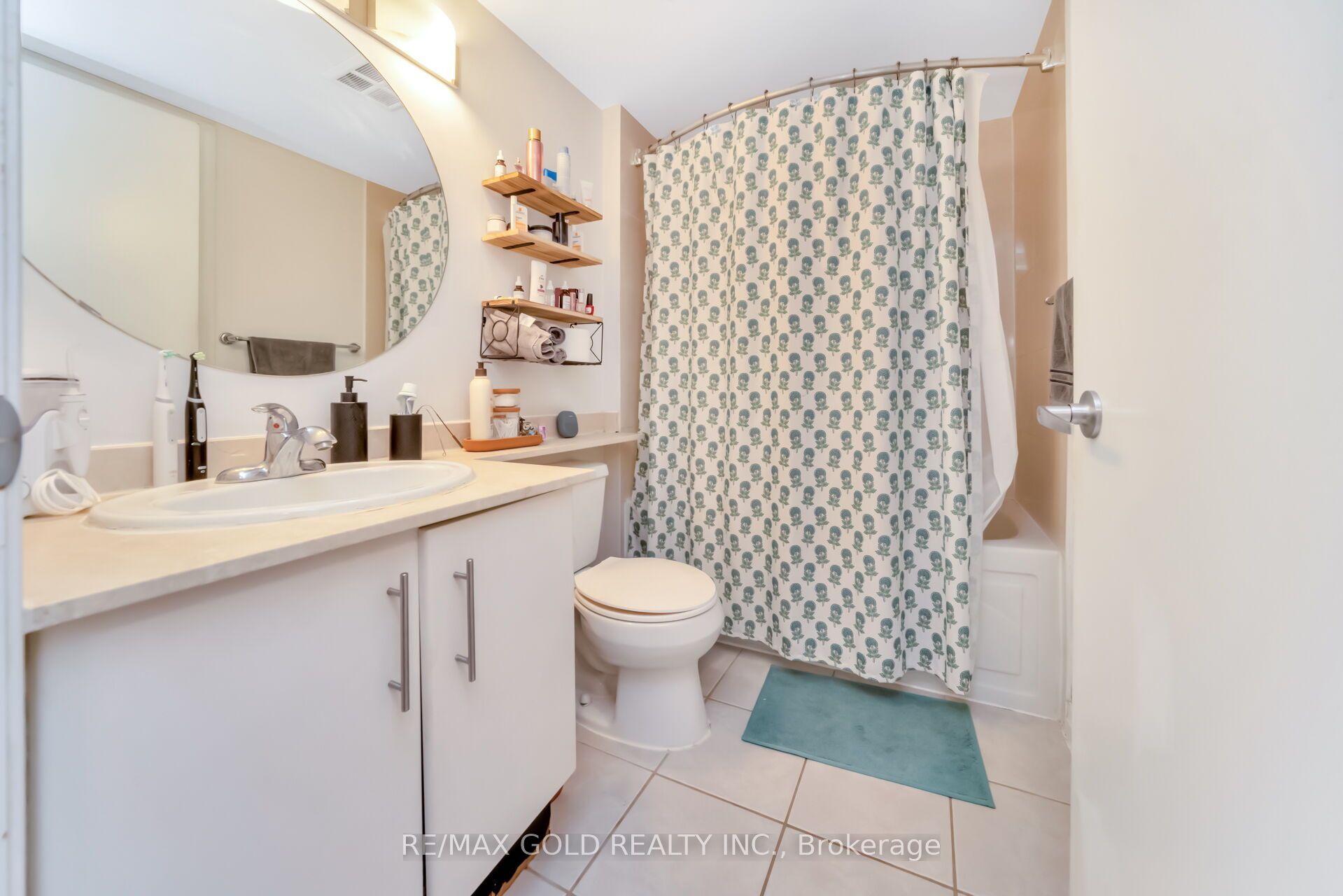 16 Yonge Street 1808 Property Photo 26