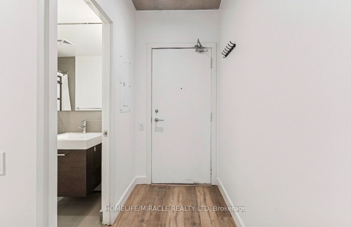 318 King Street E 207 Property Photo 7