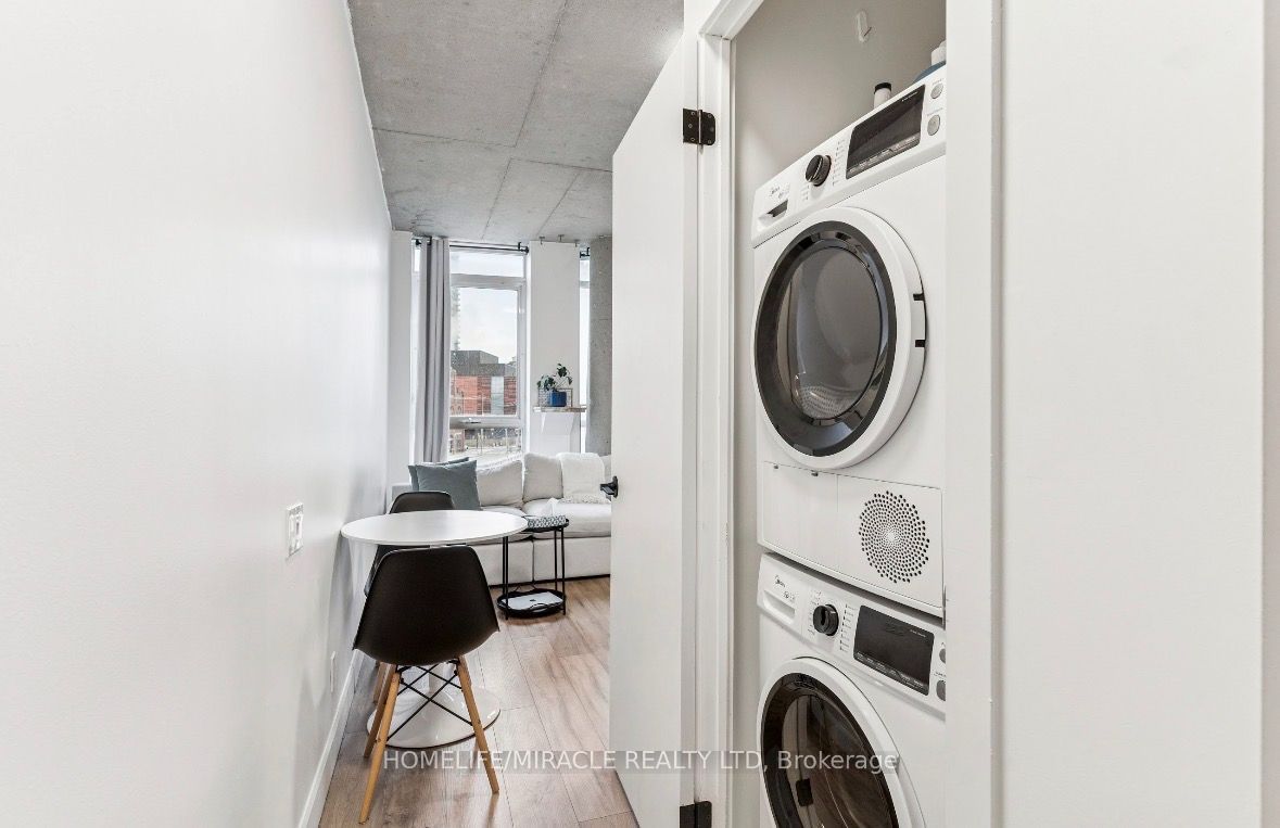 318 King Street E 207 Property Photo 9