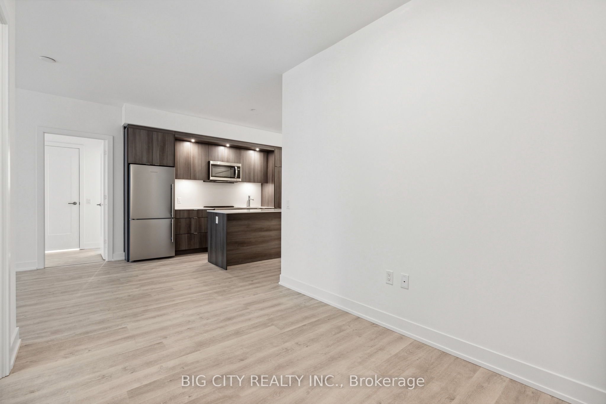 20 Inn On The Park Drive 441 Property Photo 6