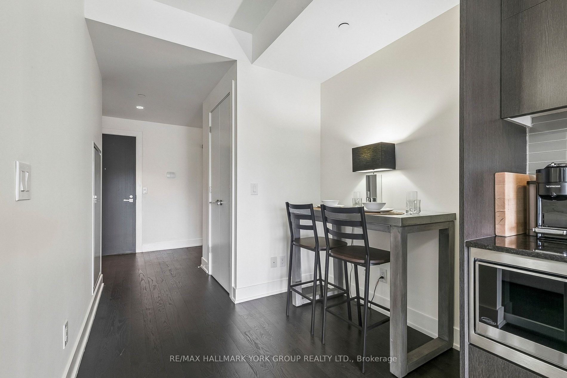 3018 Yonge Street 606 Property Photo 5