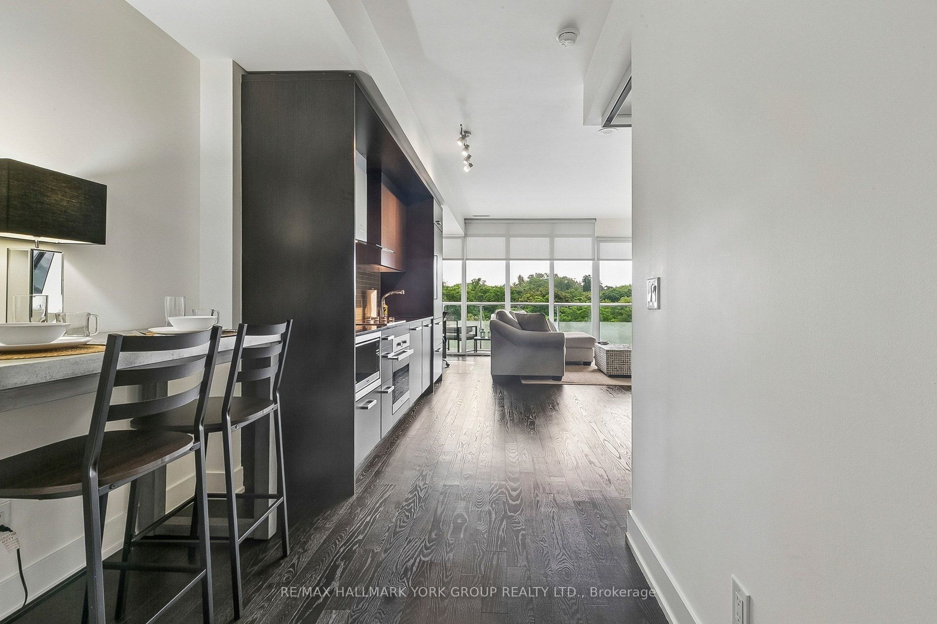 3018 Yonge Street 606 Property Photo 8