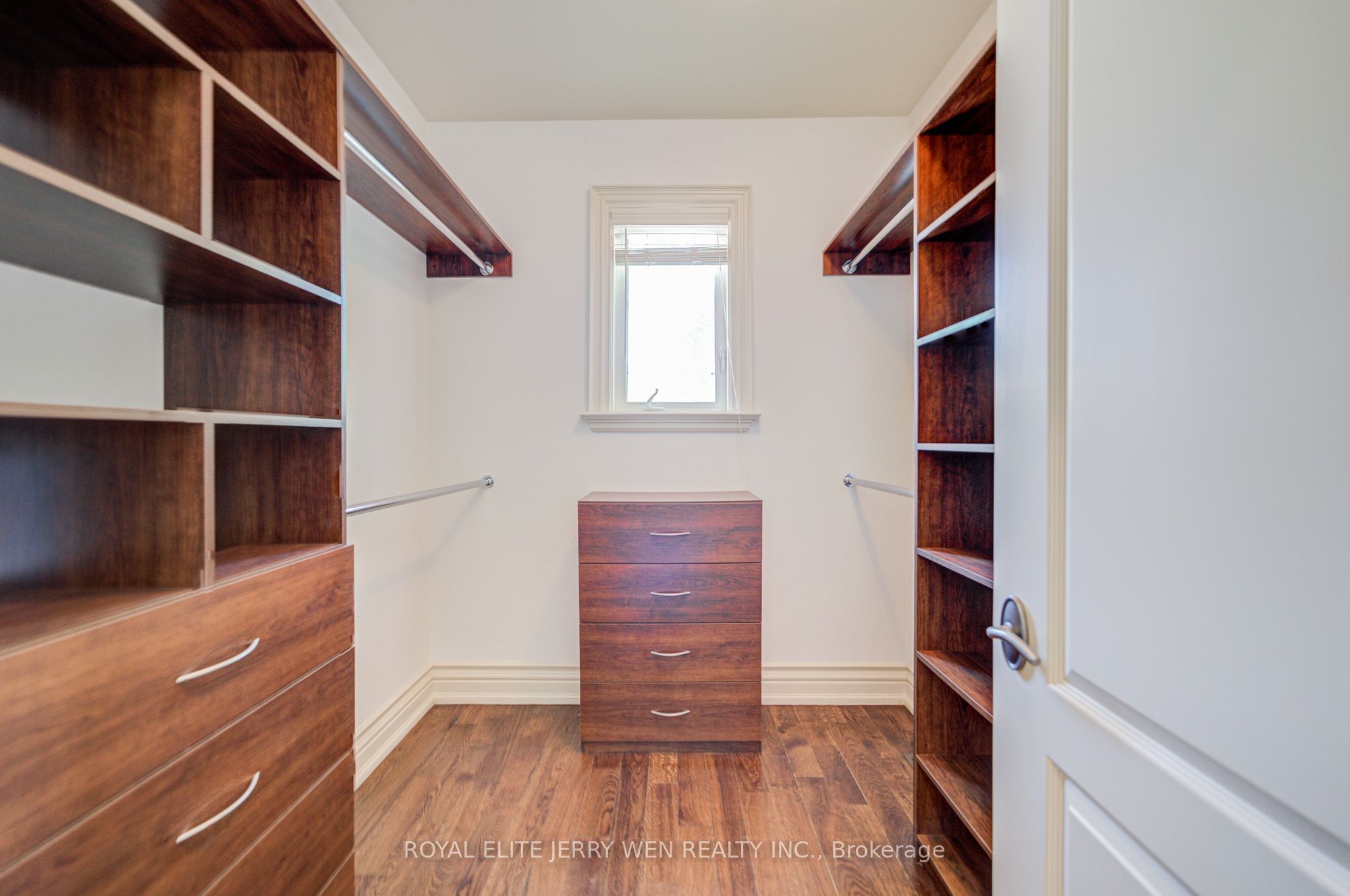 330 Hillcrest Avenue Property Photo 15