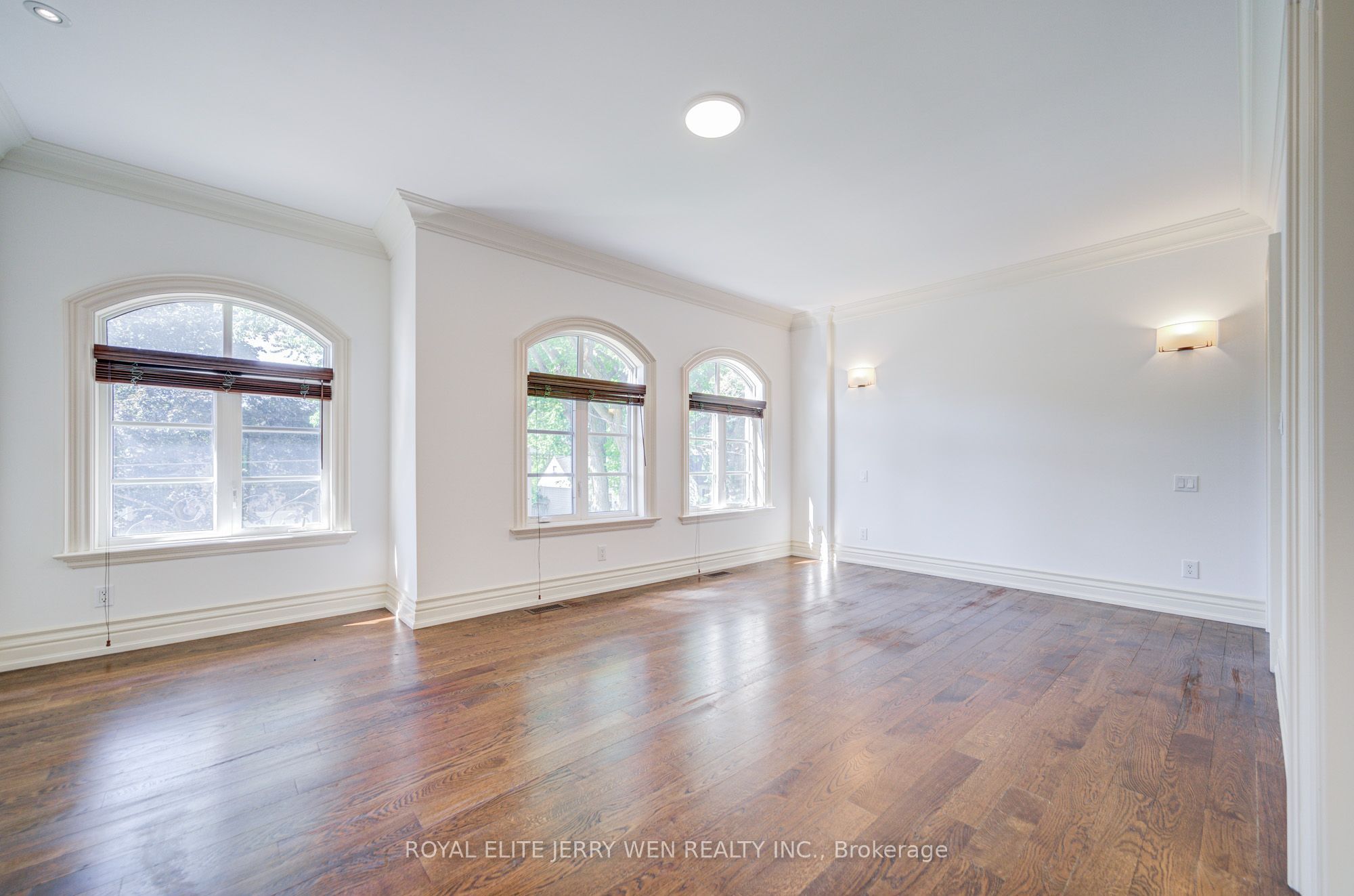 330 Hillcrest Avenue Property Photo 18