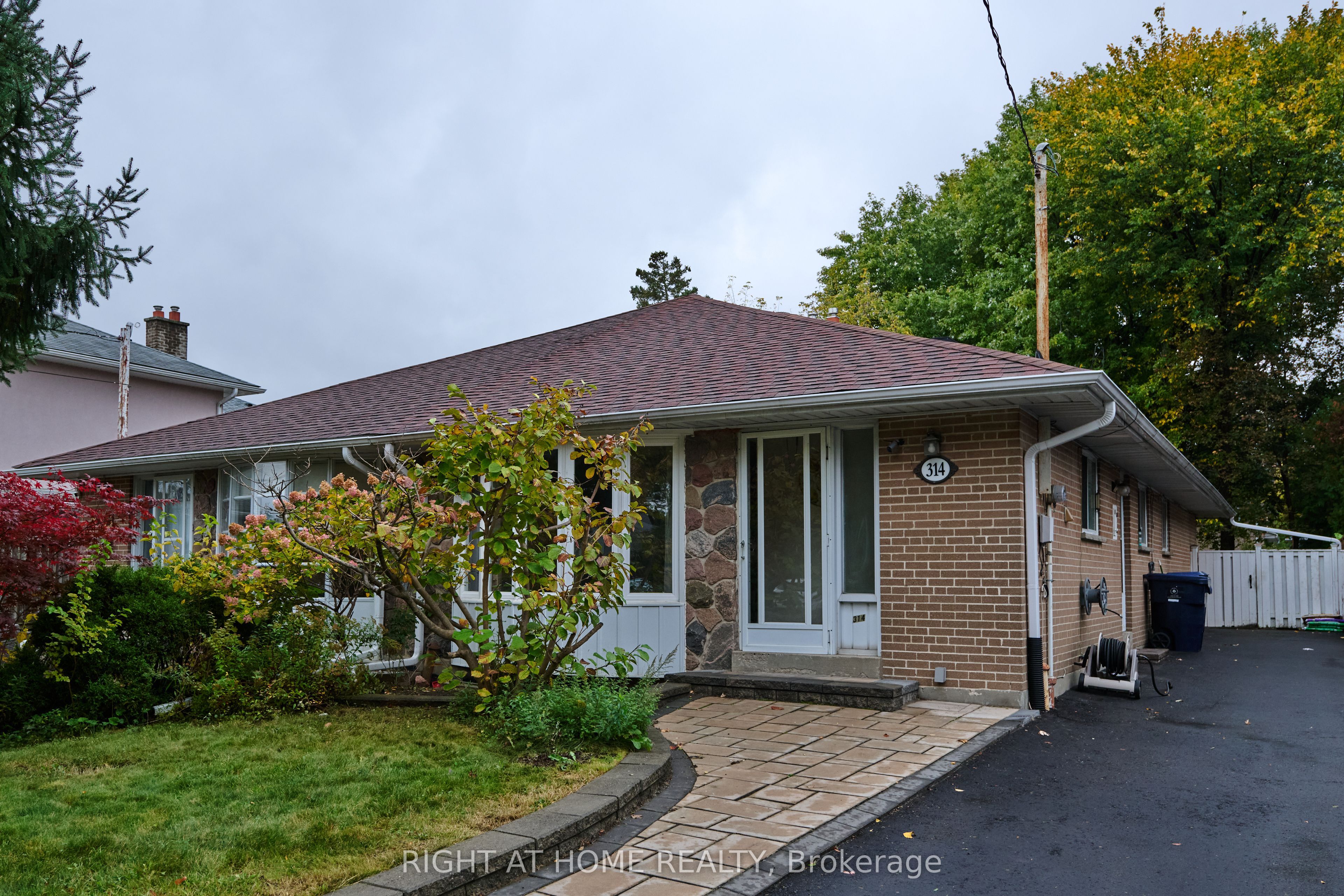 314 Dudley Avenue Property Photo 1