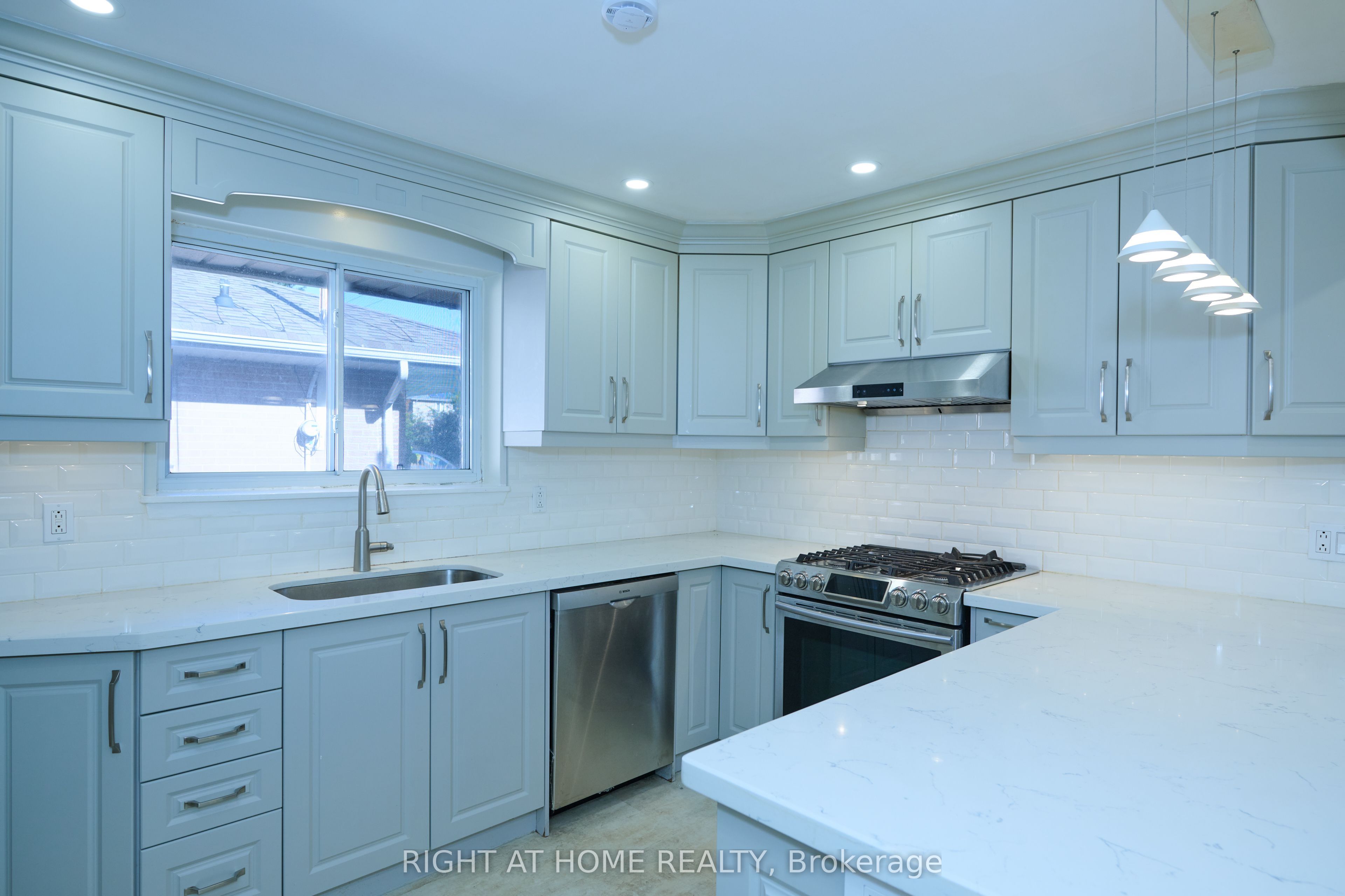 314 Dudley Avenue Property Photo 9