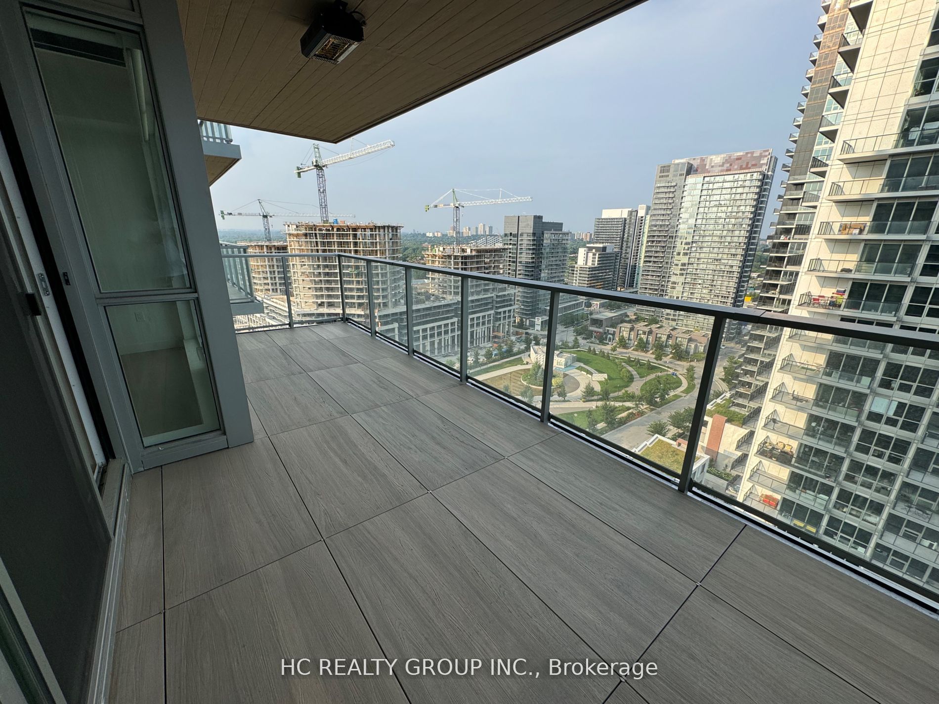 27 Mcmahon Drive 2015 Property Photo 18