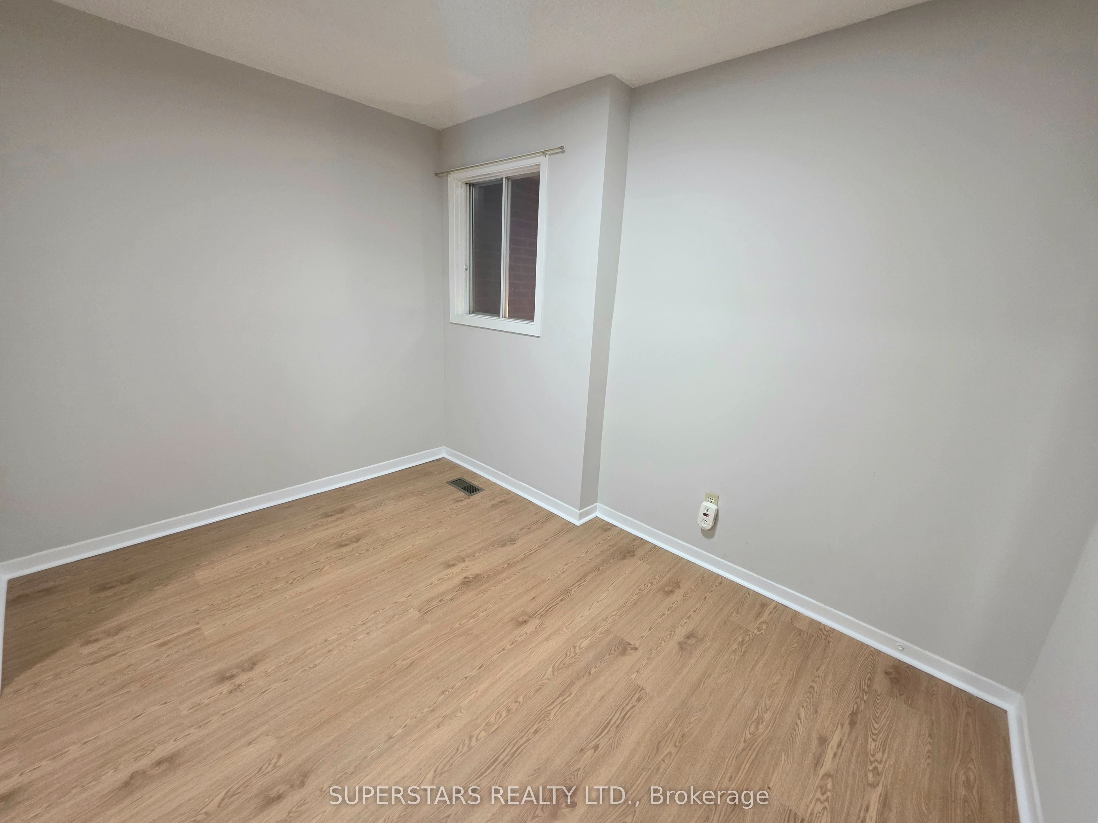 158a Strachan Avenue Property Photo 6