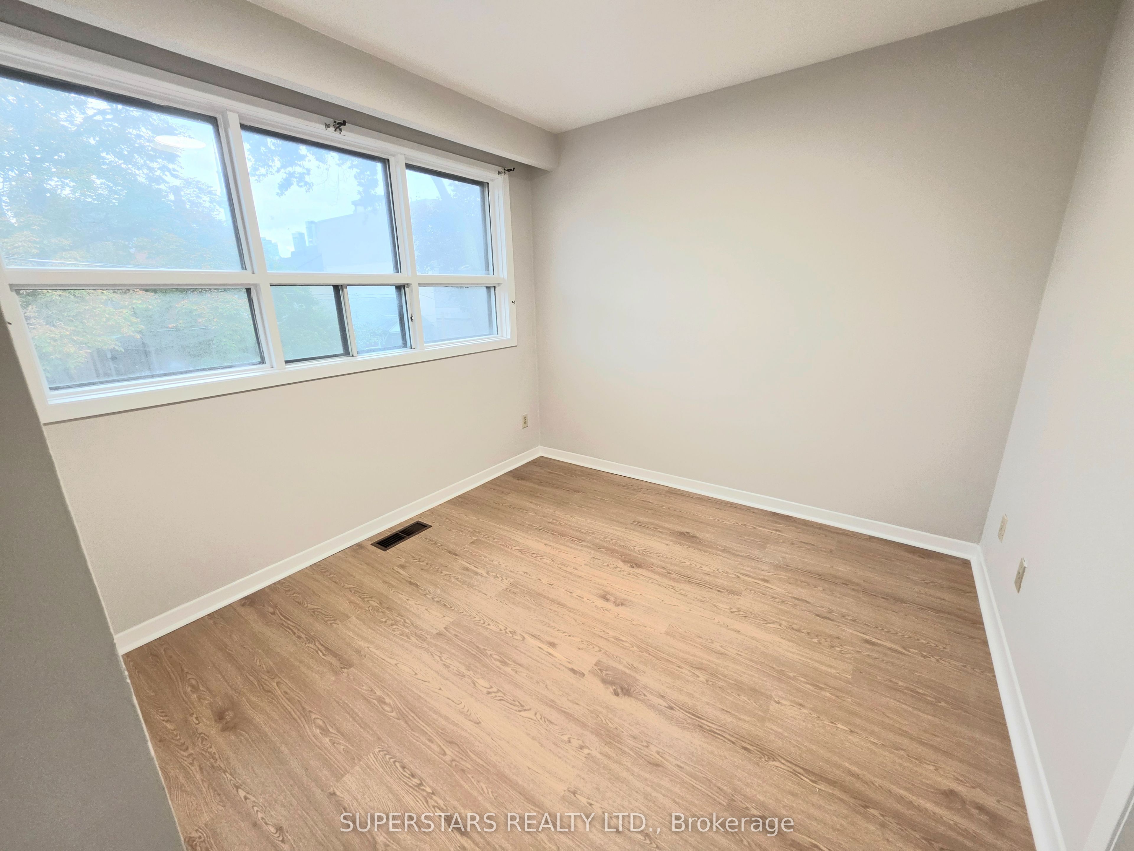 158a Strachan Avenue Property Photo 14