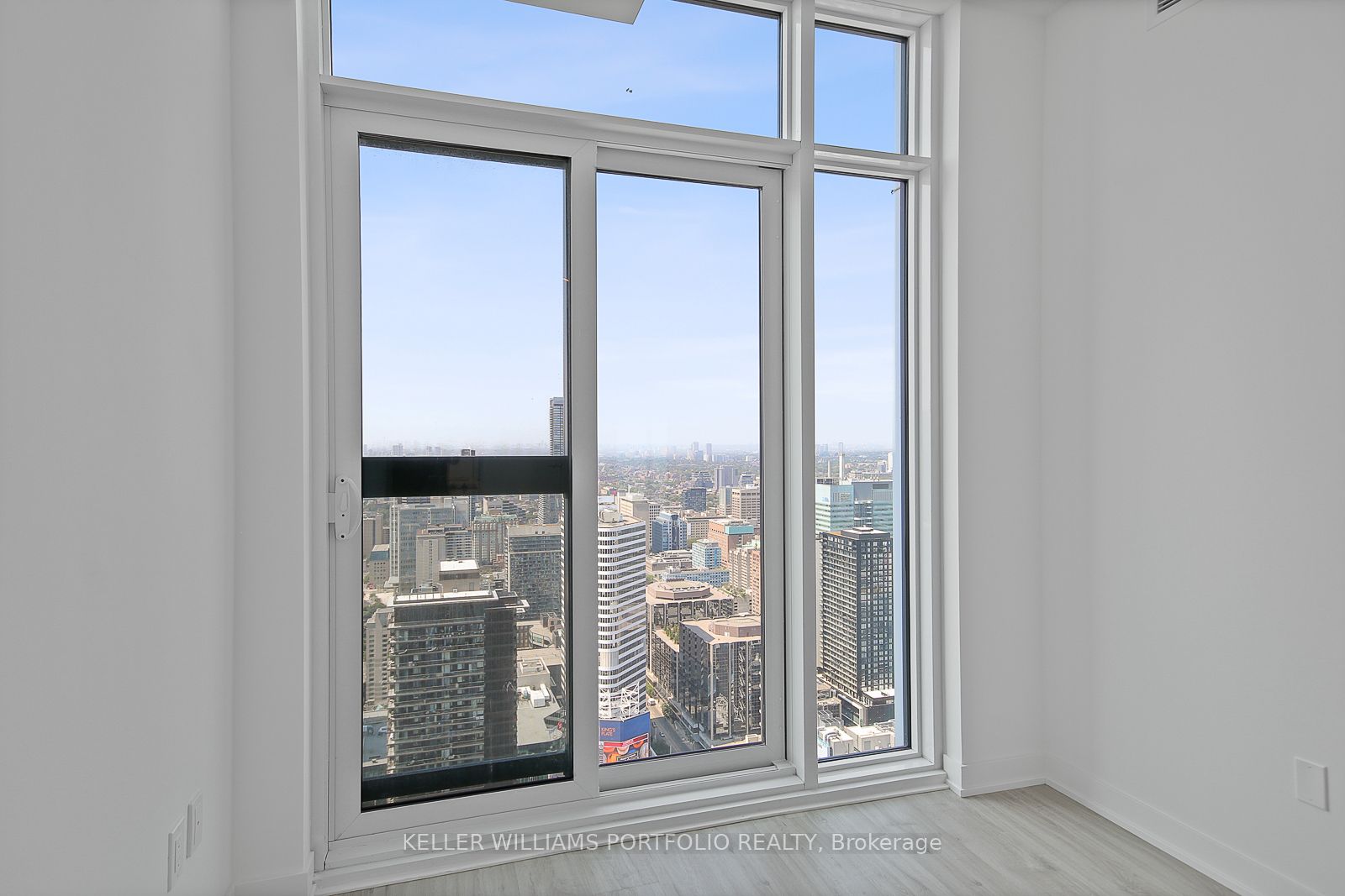 252 Church Street Ph16 Property Photo 8