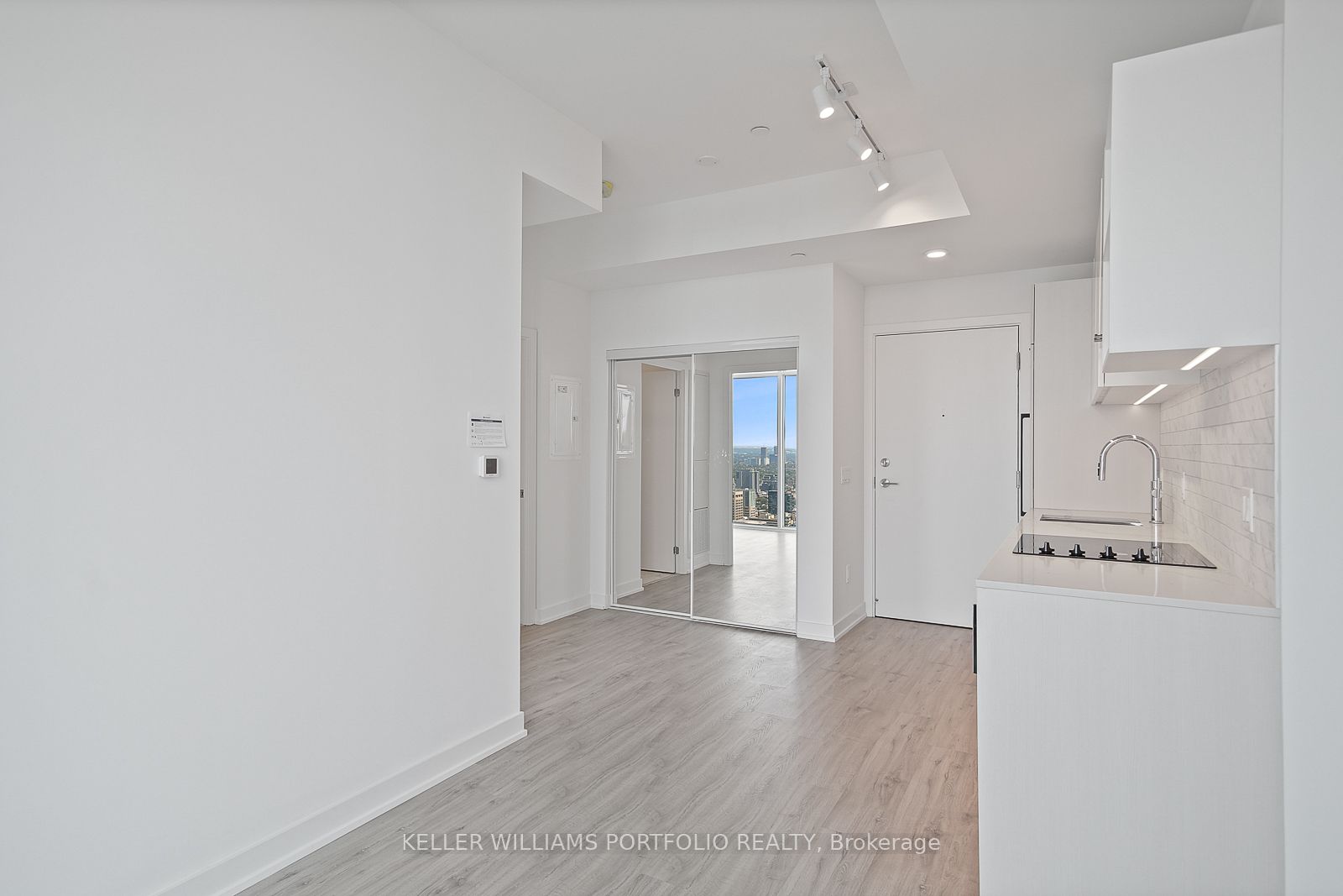 252 Church Street Ph16 Property Photo 9