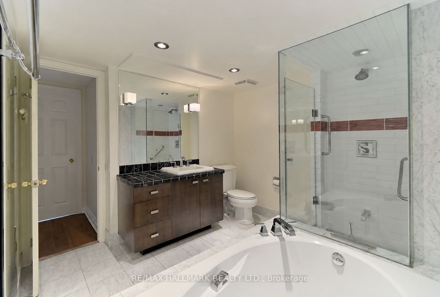 1177 Yonge Street 403 Property Photo 16