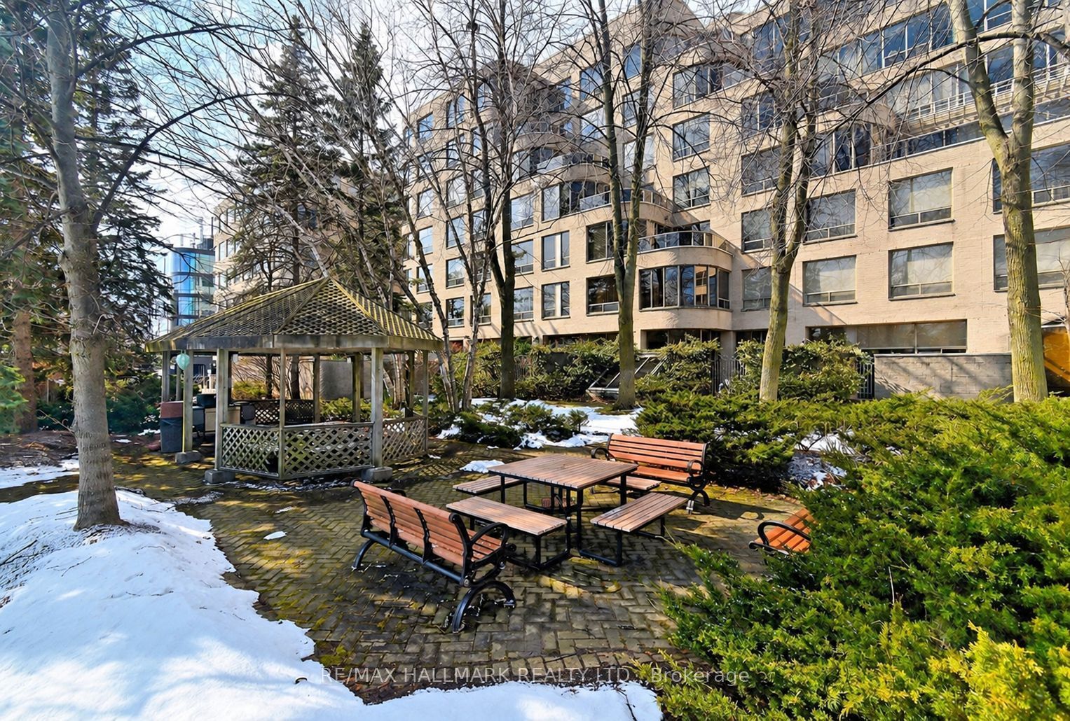 1177 Yonge Street 403 Property Photo 24