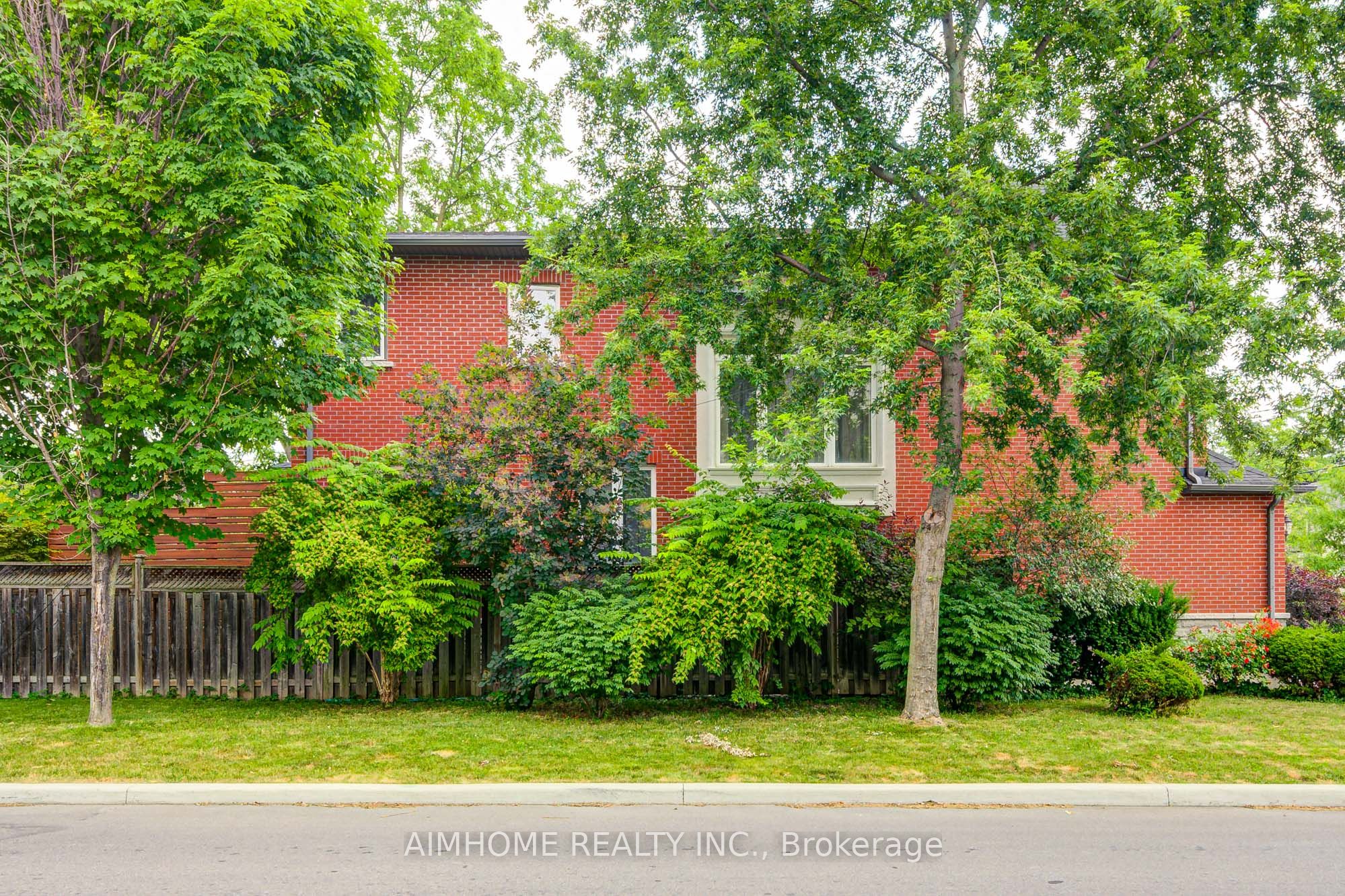 208 Florance Avenue Property Photo 2
