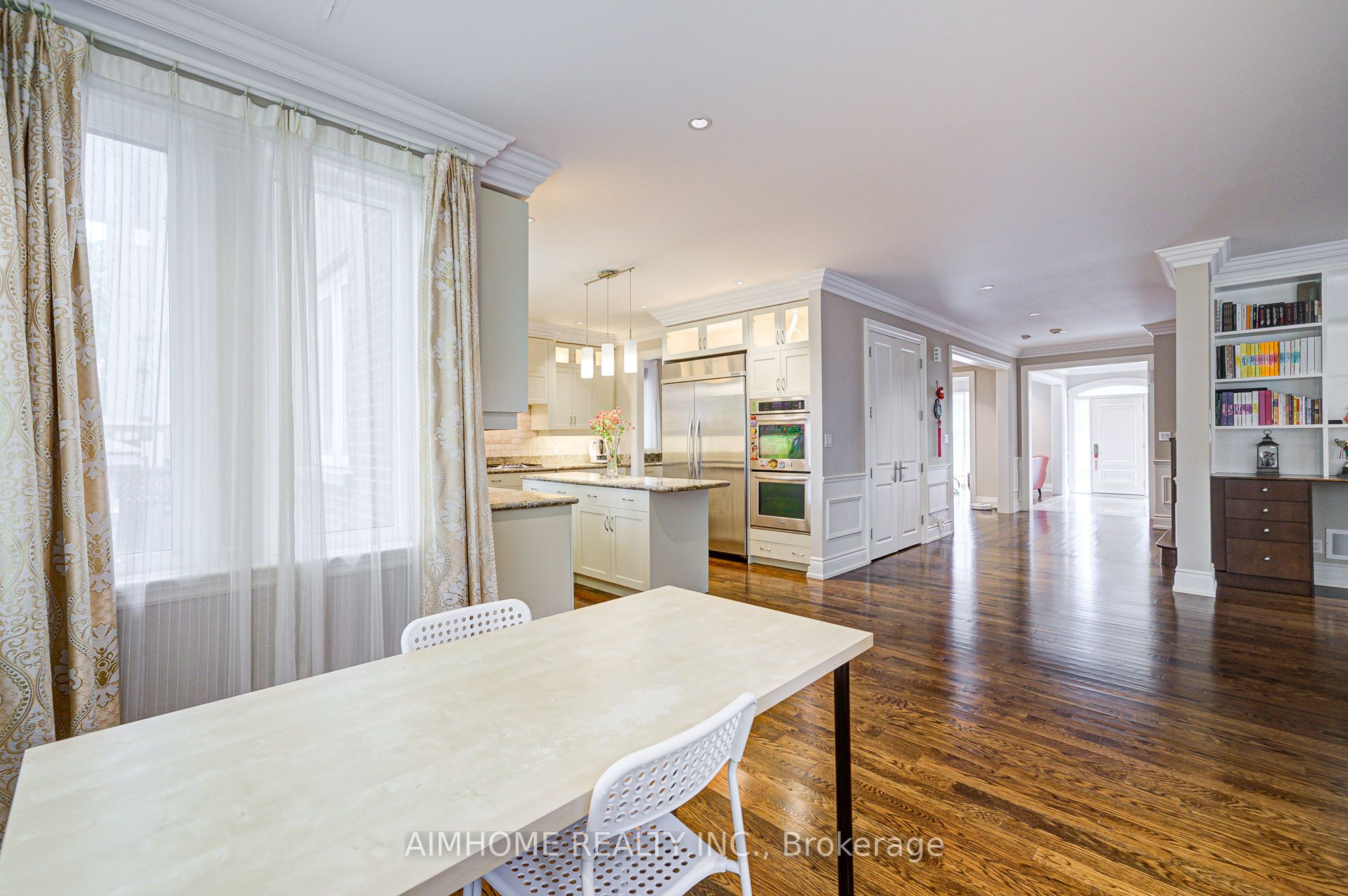 208 Florance Avenue Property Photo 8