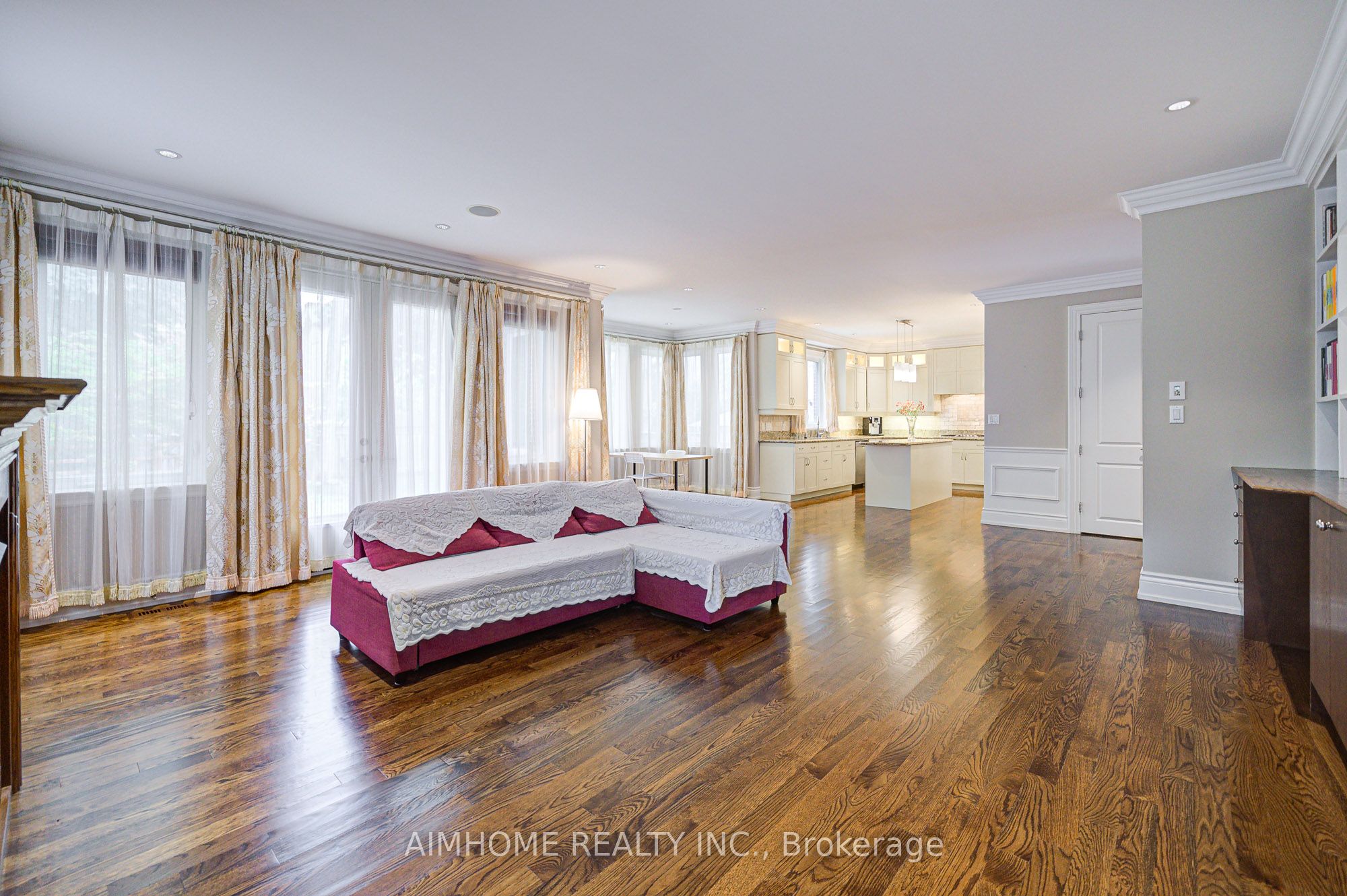 208 Florance Avenue Property Photo 10